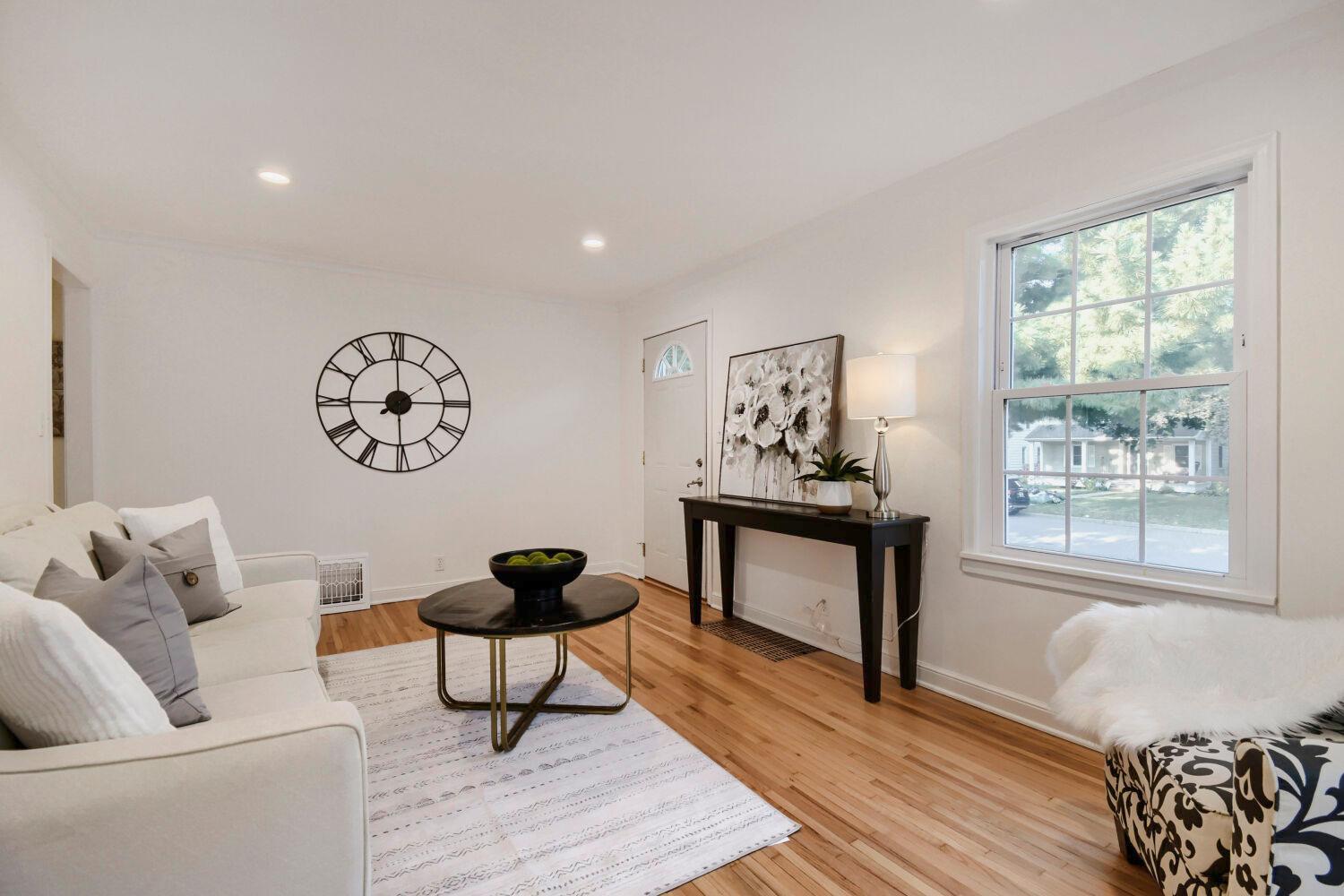 View of Residential at 4144 Salem Avenue, Saint Louis Park MN 55416, Saint Louis Park (5 of 27) - Mike Wilen | Minnesota Team Real Estate