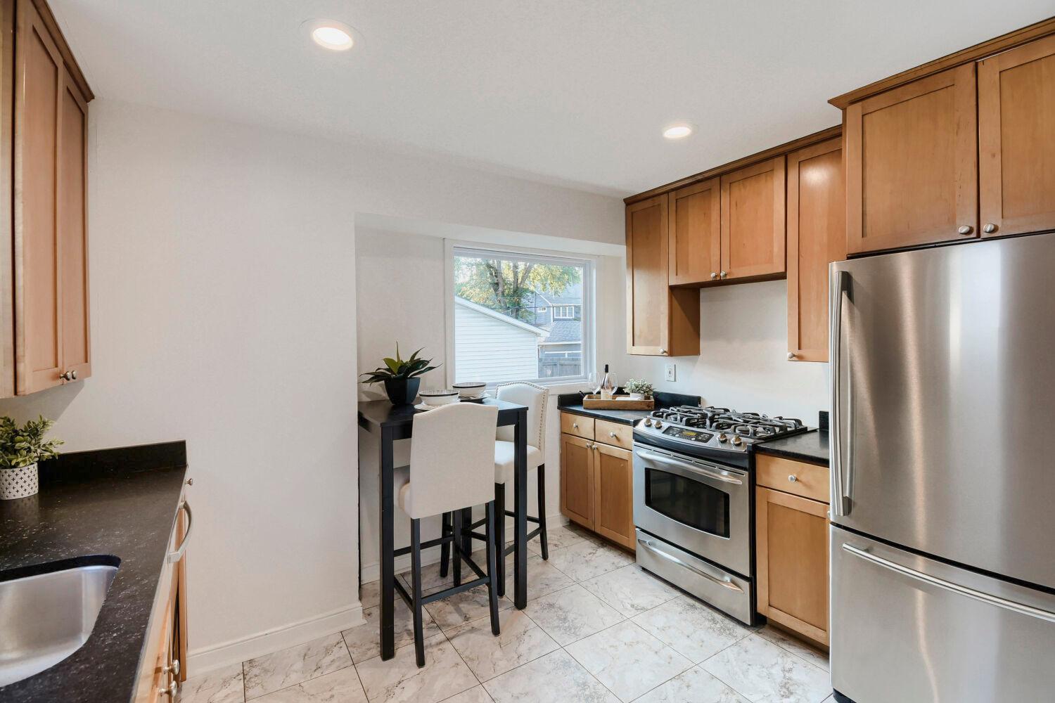 View of Residential at 4144 Salem Avenue, Saint Louis Park MN 55416, Saint Louis Park (7 of 27) - Mike Wilen | Minnesota Team Real Estate