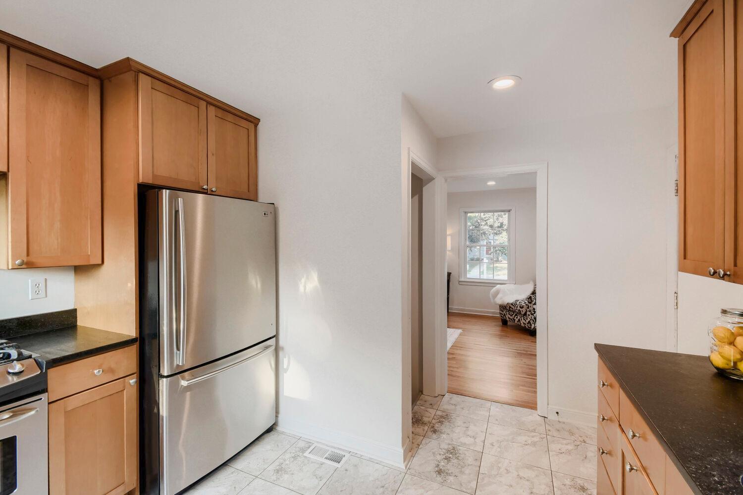 View of Residential at 4144 Salem Avenue, Saint Louis Park MN 55416, Saint Louis Park (10 of 27) - Mike Wilen | Minnesota Team Real Estate
