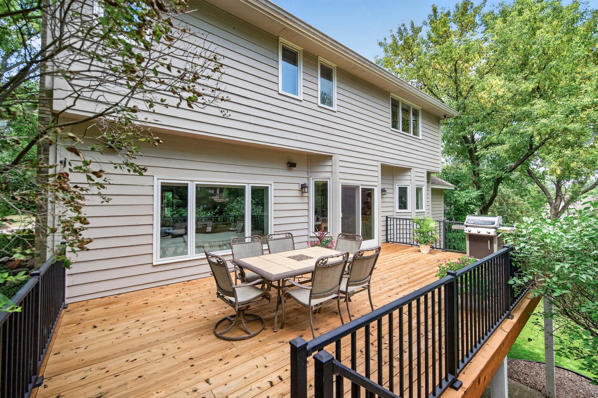 View of Residential at 2201 Pine Island Road, Minnetonka MN 55305, Minnetonka (6 of 18) - Mike Wilen | Minnesota Team Real Estate