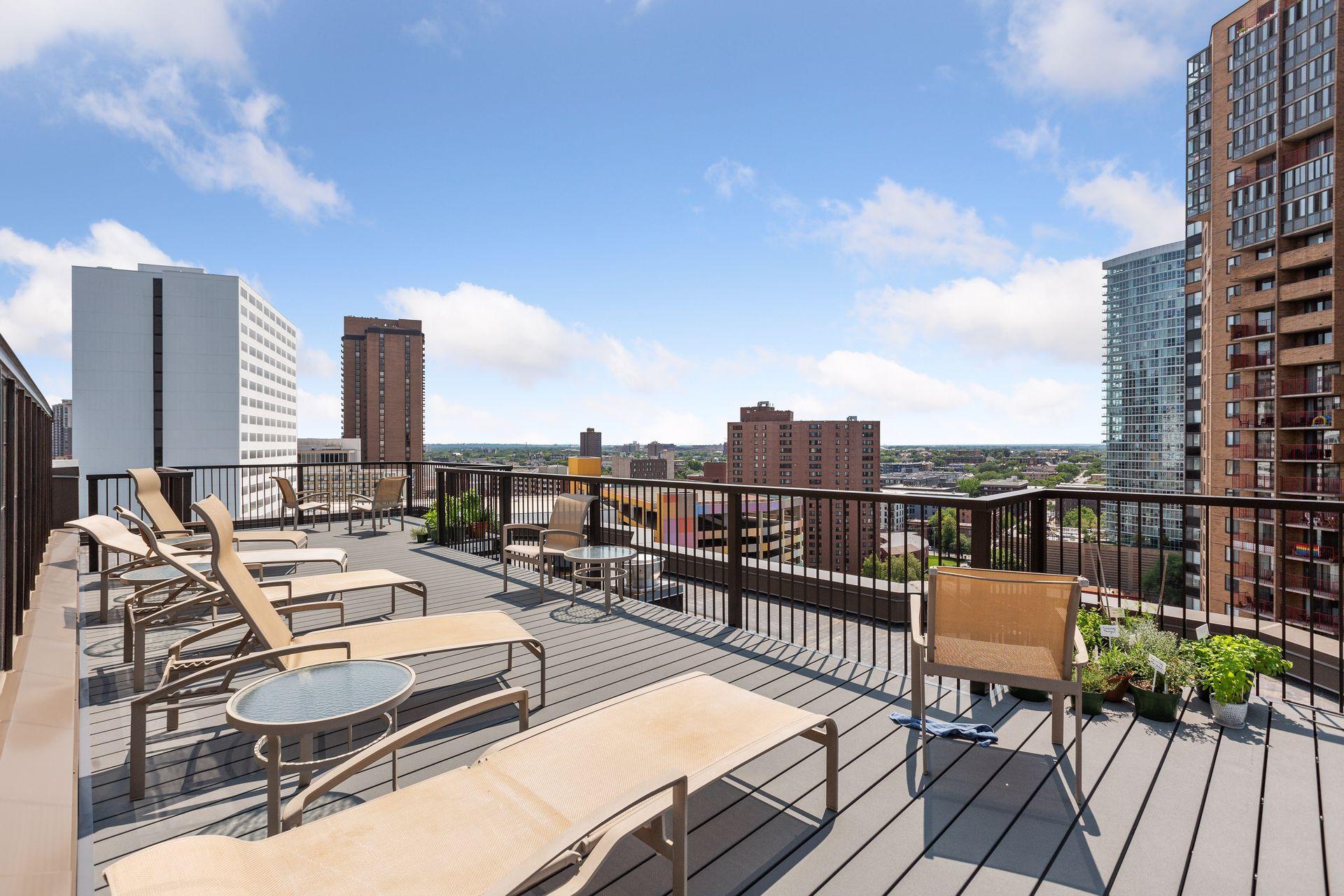 View of Residential at 1235 Yale Place #709, Minneapolis MN 55403, Minneapolis (55 of 67) - Mike Wilen | Minnesota Team Real Estate