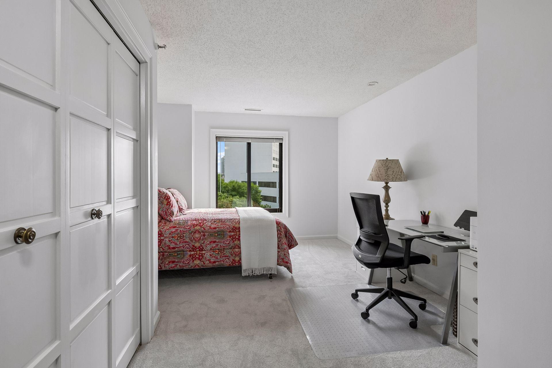 View of Residential at 1235 Yale Place #709, Minneapolis MN 55403, Minneapolis (21 of 67) - Mike Wilen | Minnesota Team Real Estate