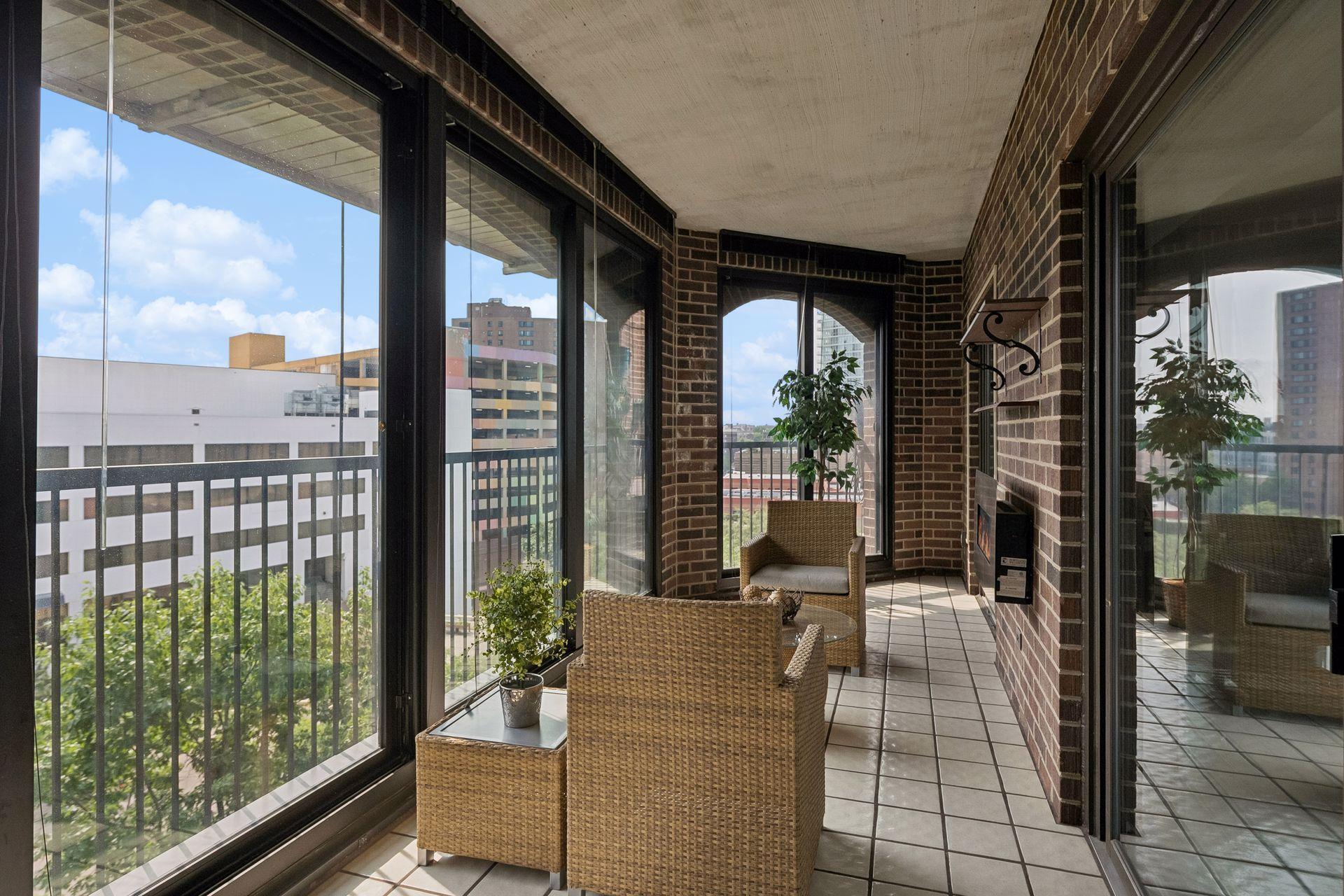 View of Residential at 1235 Yale Place #709, Minneapolis MN 55403, Minneapolis (13 of 67) - Mike Wilen | Minnesota Team Real Estate