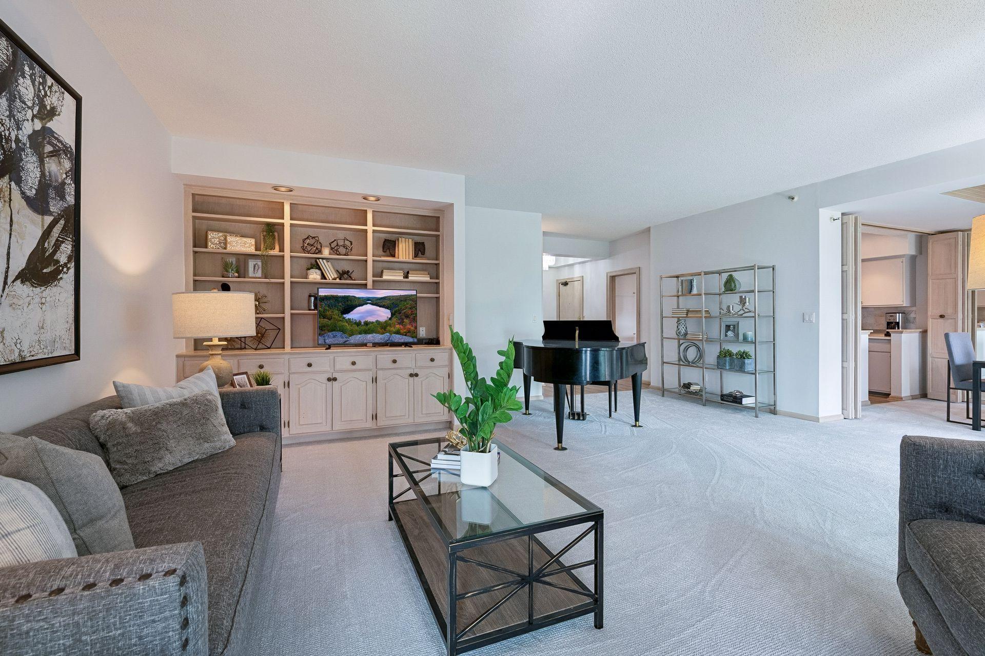 View of Residential at 1235 Yale Place #709, Minneapolis MN 55403, Minneapolis (5 of 67) - Mike Wilen | Minnesota Team Real Estate