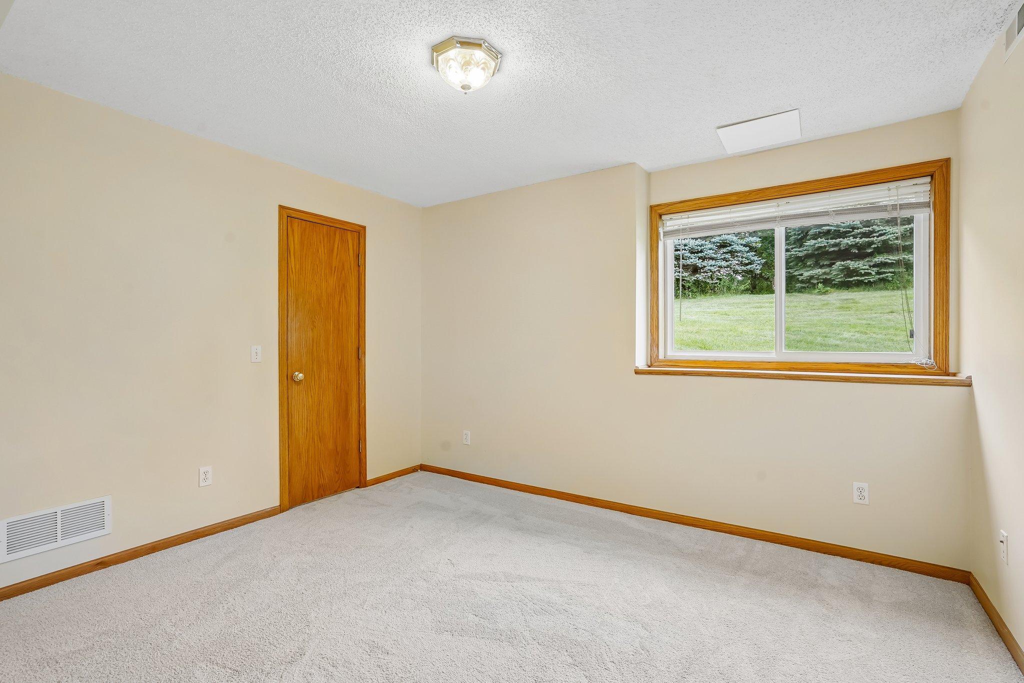 View of Residential at 31121 Idalia Avenue, Northfield MN 55057, Northfield (43 of 66) - Mike Wilen | Minnesota Team Real Estate