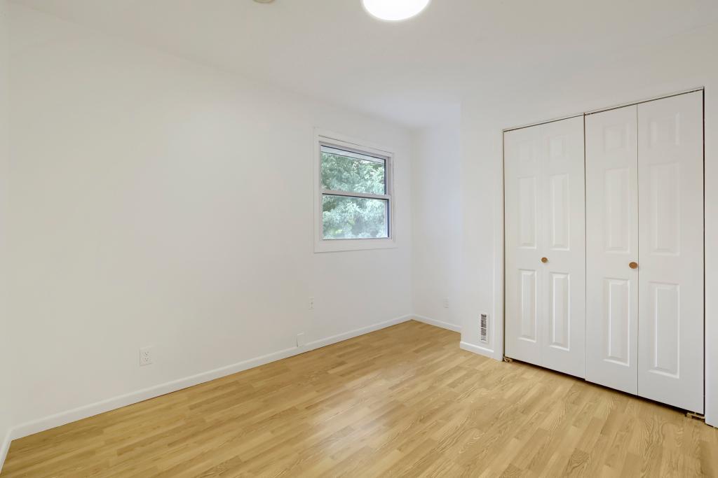 View of Residential at 8536 15th Avenue, Bloomington MN 55425, Bloomington (21 of 32) - Mike Wilen | Minnesota Team Real Estate