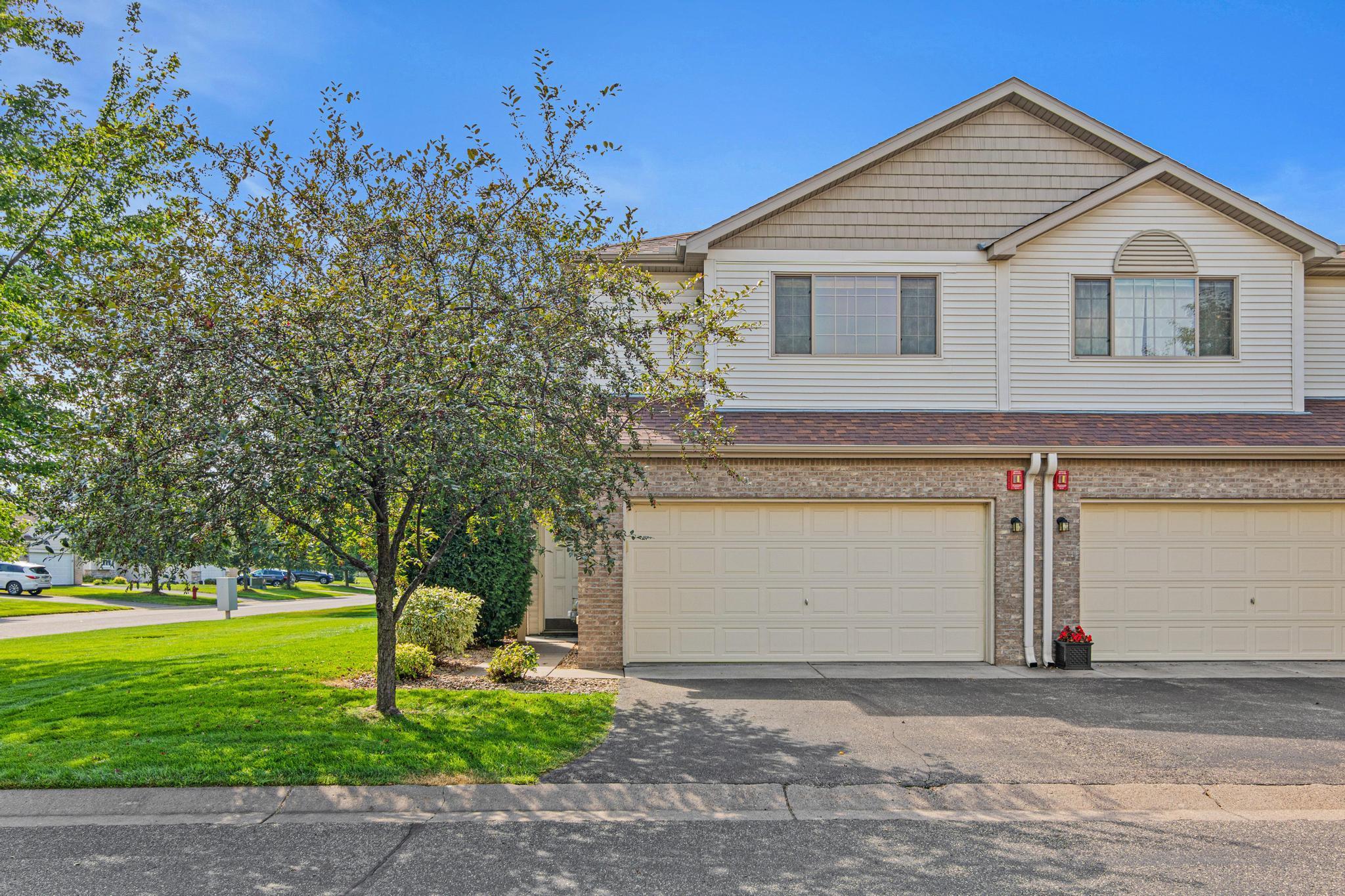 View of Residential at 211 Stallion Lane, Lino Lakes MN 55014, Lino Lakes (2 of 27) - Mike Wilen | Minnesota Team Real Estate