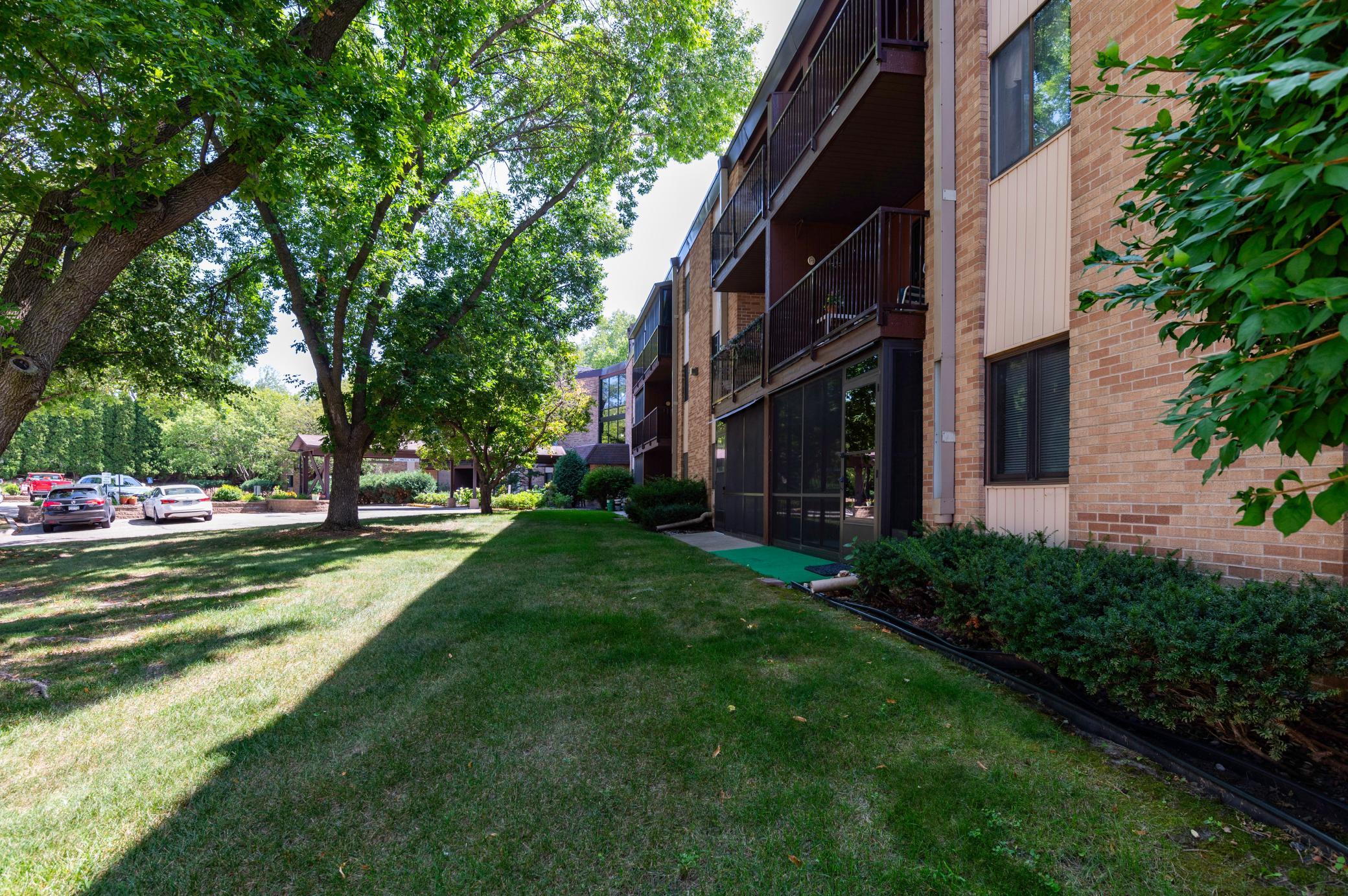 View of Residential at 2670 Oxford Street #204, Roseville MN 55113, Roseville (2 of 29) - Mike Wilen | Minnesota Team Real Estate