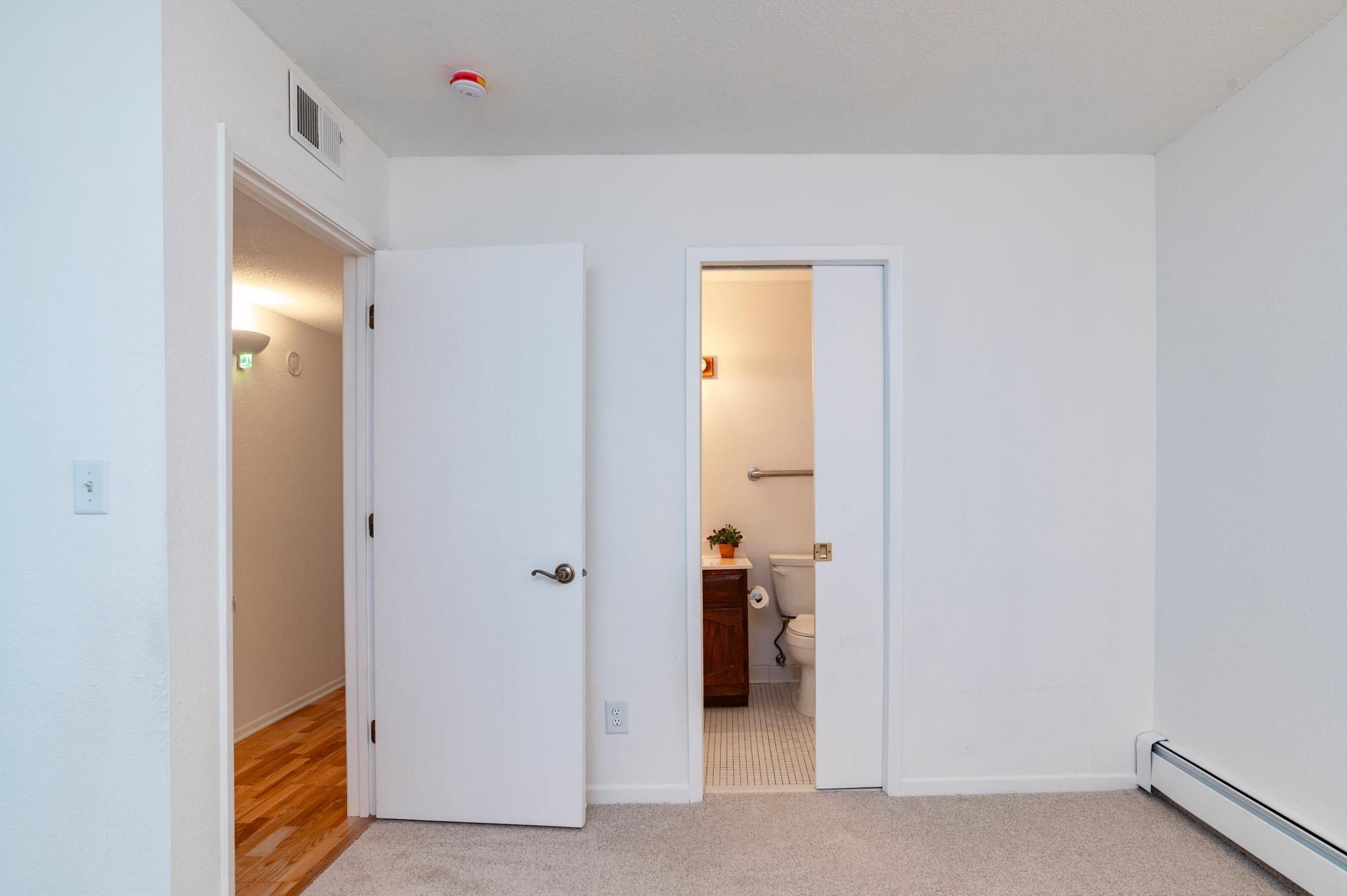 View of Residential at 2670 Oxford Street #204, Roseville MN 55113, Roseville (10 of 29) - Mike Wilen | Minnesota Team Real Estate