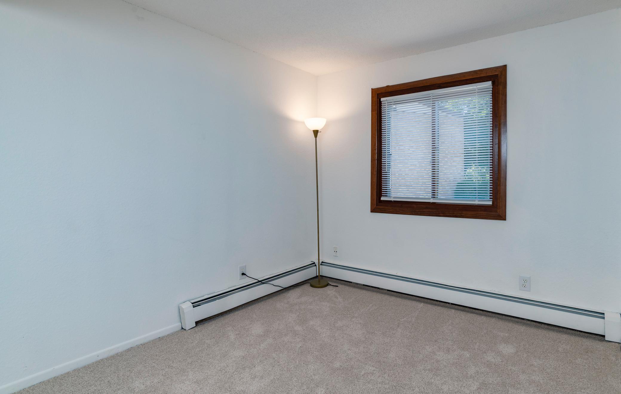 View of Residential at 2670 Oxford Street #204, Roseville MN 55113, Roseville (11 of 29) - Mike Wilen | Minnesota Team Real Estate