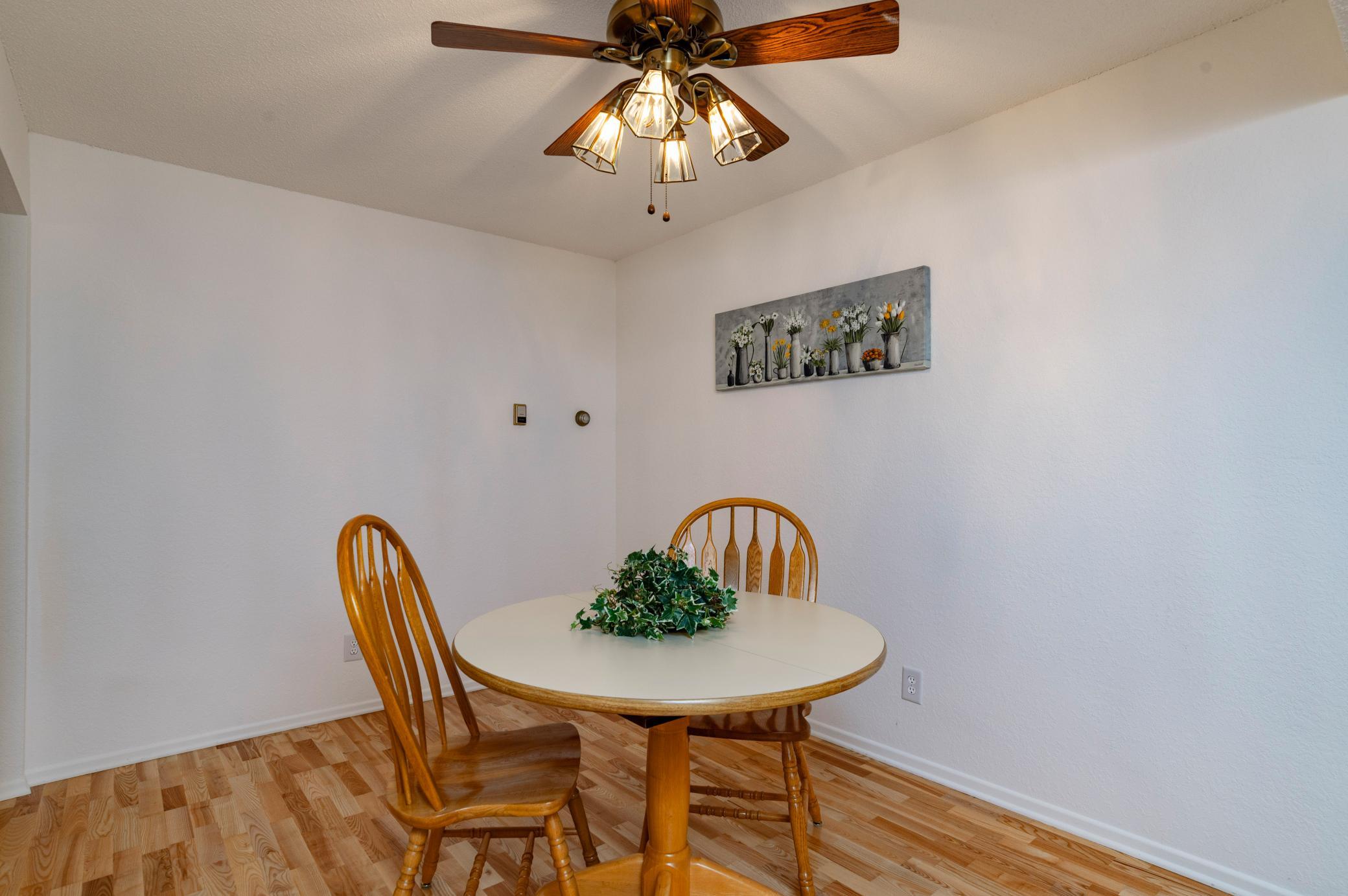 View of Residential at 2670 Oxford Street #204, Roseville MN 55113, Roseville (8 of 29) - Mike Wilen | Minnesota Team Real Estate