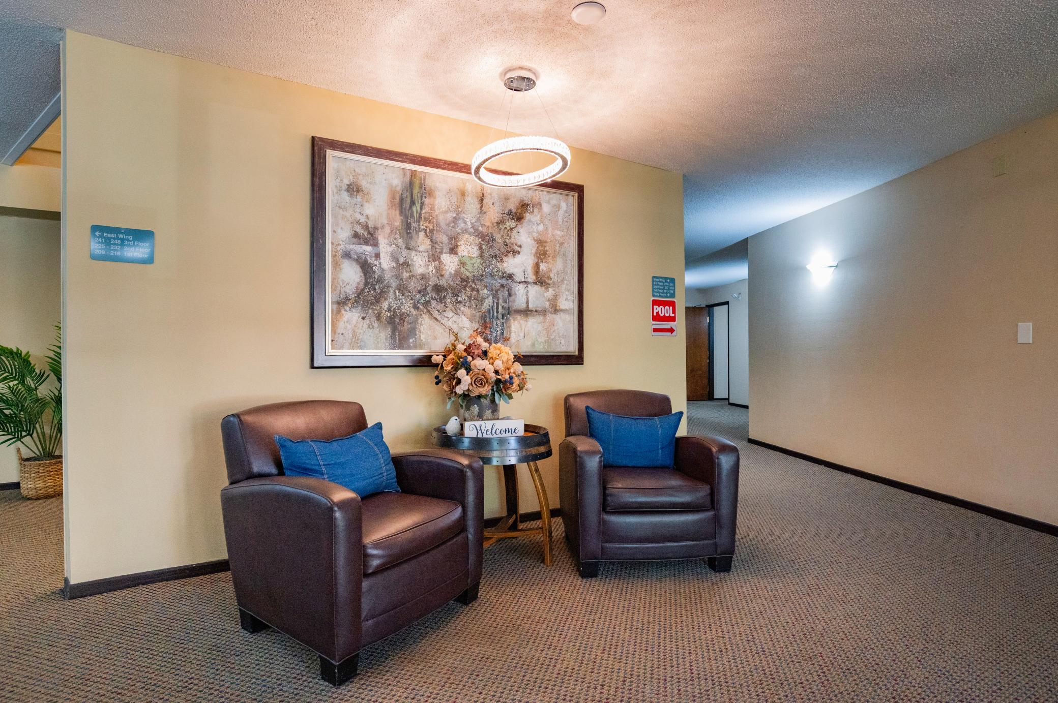 View of Residential at 2670 Oxford Street #204, Roseville MN 55113, Roseville (28 of 29) - Mike Wilen | Minnesota Team Real Estate