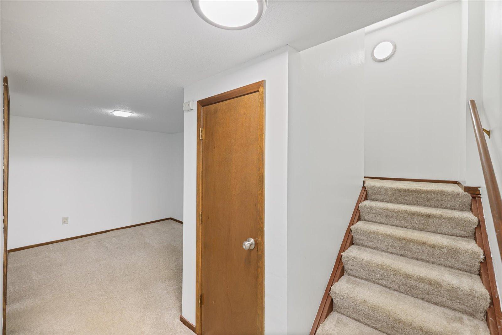 View of Residential at 3656 Brookdale Drive, Brooklyn Park MN 55443, Brooklyn Park (28 of 34) - Mike Wilen | Minnesota Team Real Estate