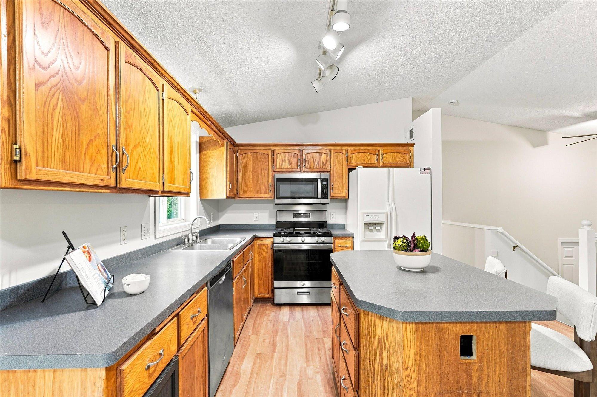 View of Residential at 7545 385th Street, North Branch MN 55056, North Branch (12 of 38) - Mike Wilen | Minnesota Team Real Estate