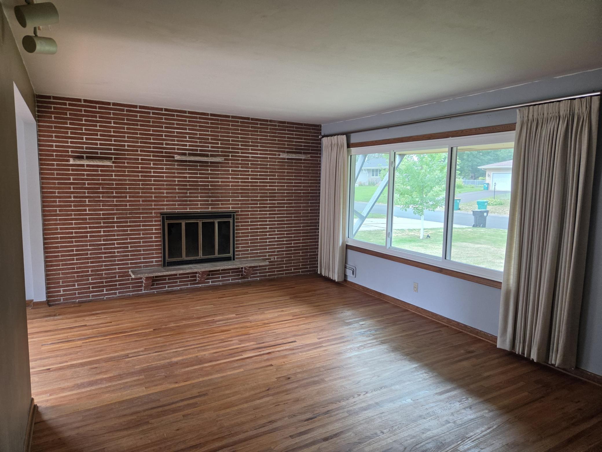 View of Residential at 2800 Quebec Avenue, New Hope MN 55427, New Hope (4 of 7) - Mike Wilen | Minnesota Team Real Estate