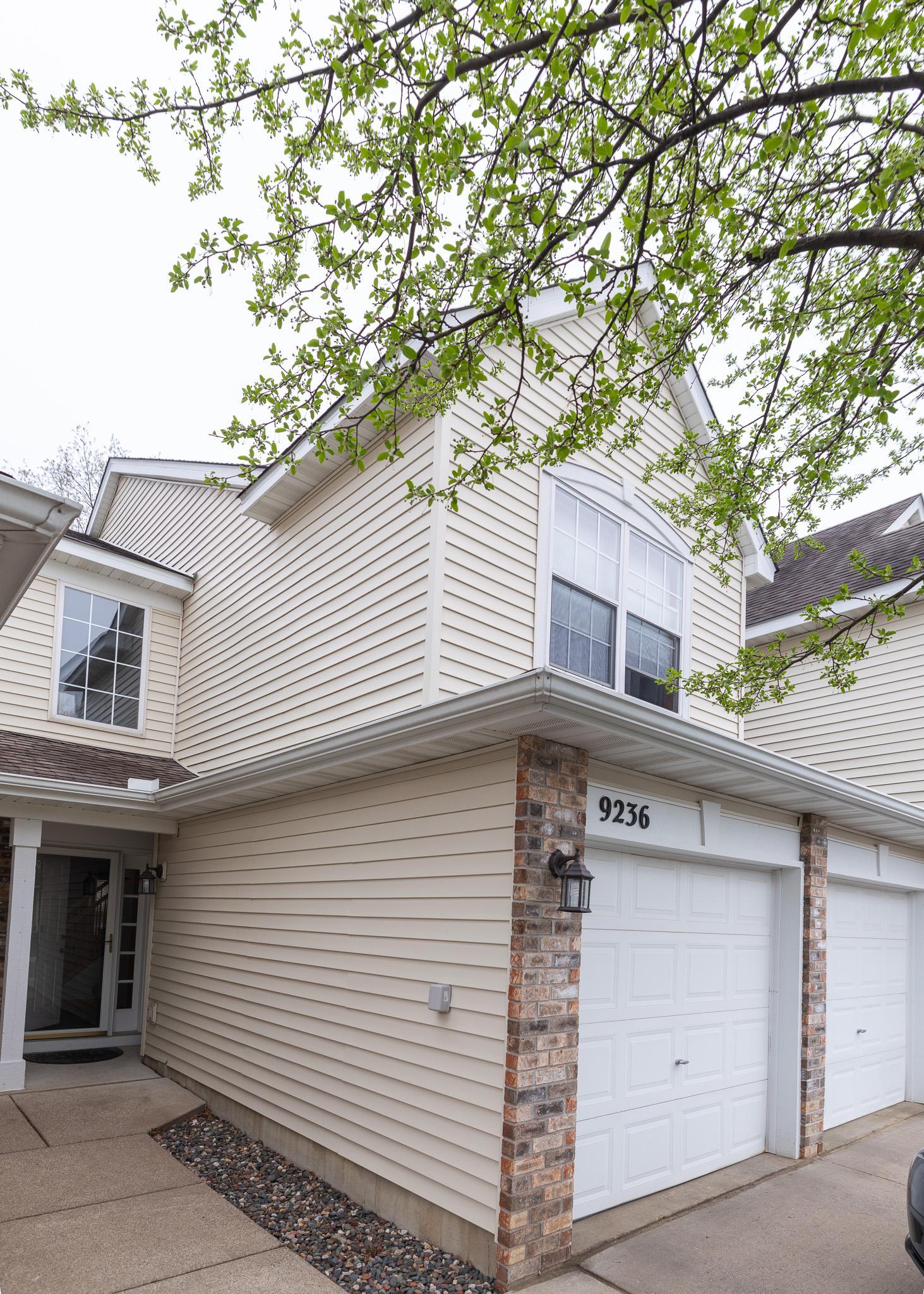 View of Residential at 9236 Merrimac Lane, Maple Grove MN 55311, Maple Grove (5 of 67) - Mike Wilen | Minnesota Team Real Estate