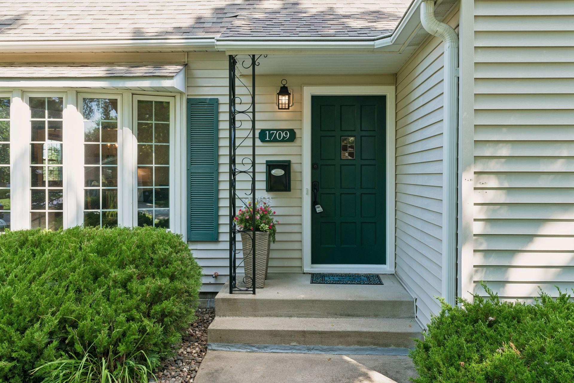 View of Residential at 1709 Preston Lane, Hopkins MN 55343, Hopkins (2 of 56) - Mike Wilen | Minnesota Team Real Estate