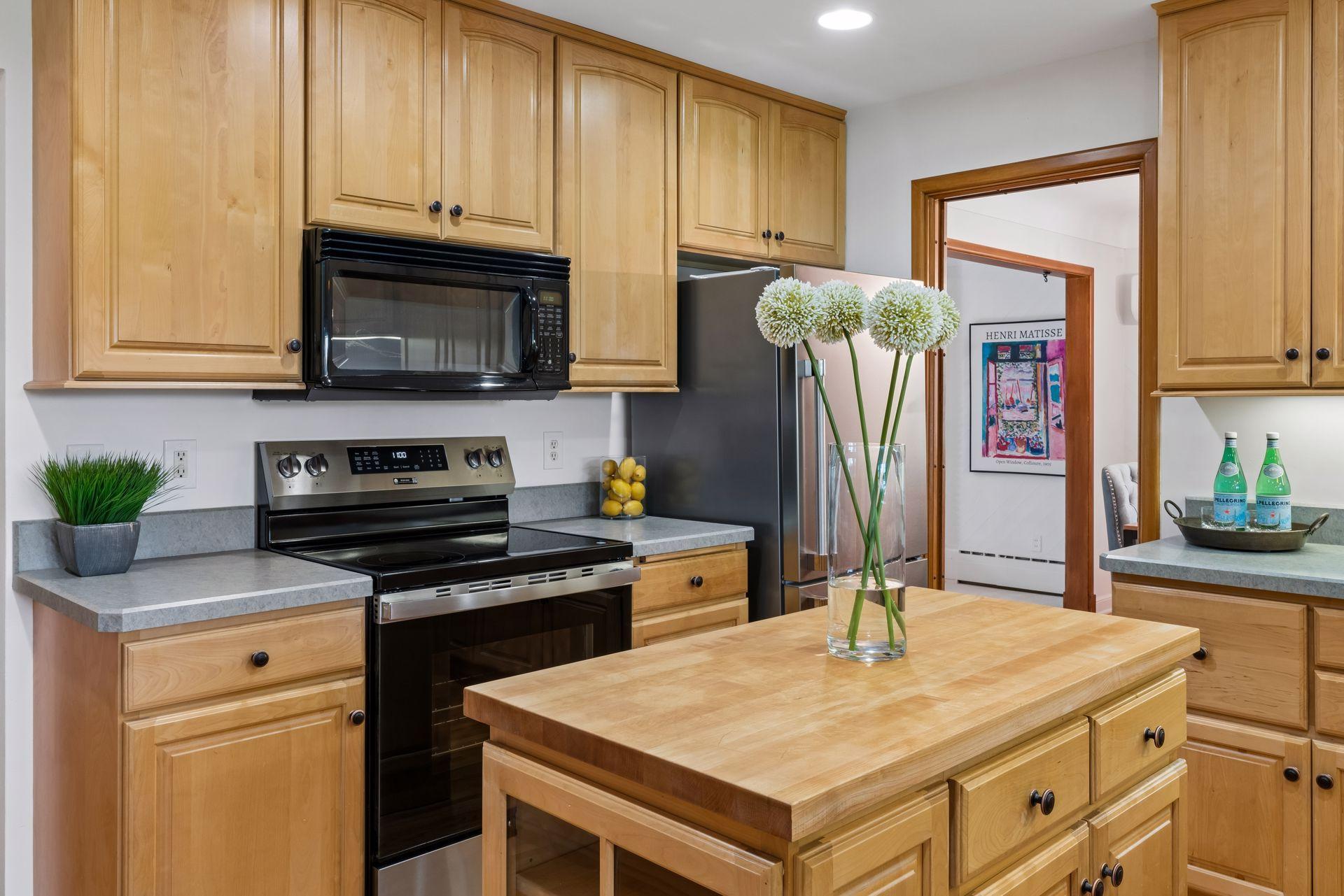 View of Residential at 1709 Preston Lane, Hopkins MN 55343, Hopkins (9 of 56) - Mike Wilen | Minnesota Team Real Estate