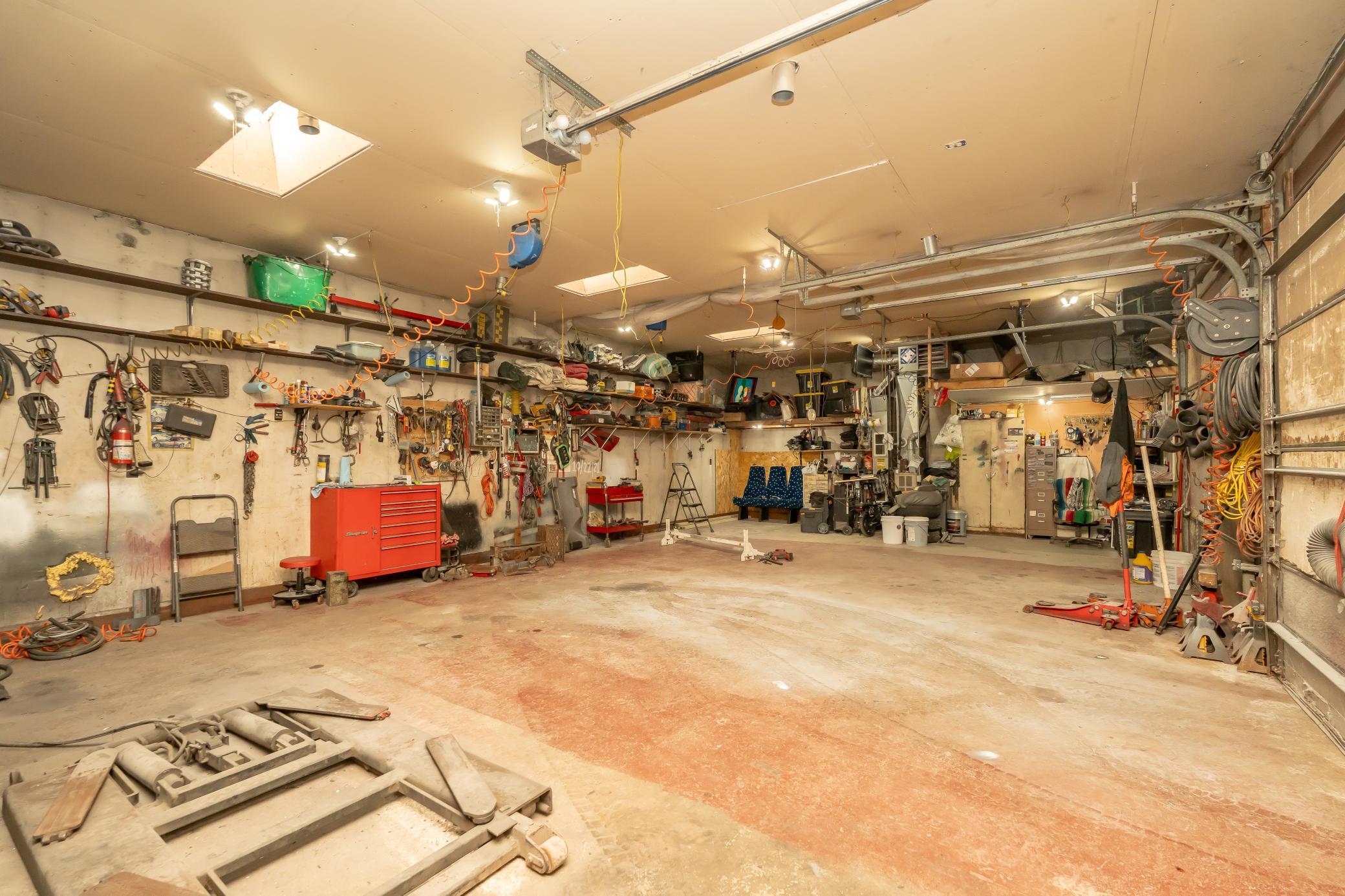 View of Residential at 612 Bush Avenue, Saint Paul MN 55130, Saint Paul (33 of 38) - Mike Wilen | Minnesota Team Real Estate