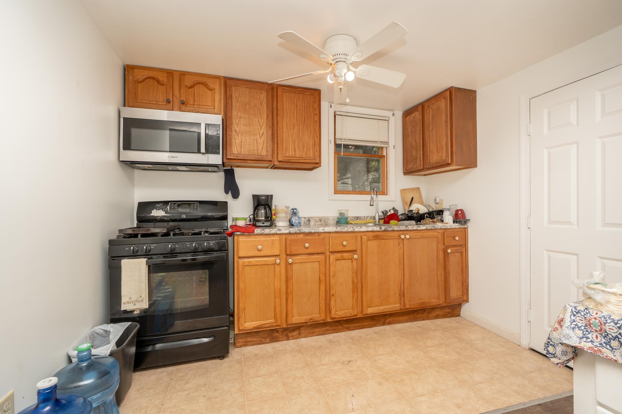 View of Residential at 612 Bush Avenue, Saint Paul MN 55130, Saint Paul (21 of 38) - Mike Wilen | Minnesota Team Real Estate