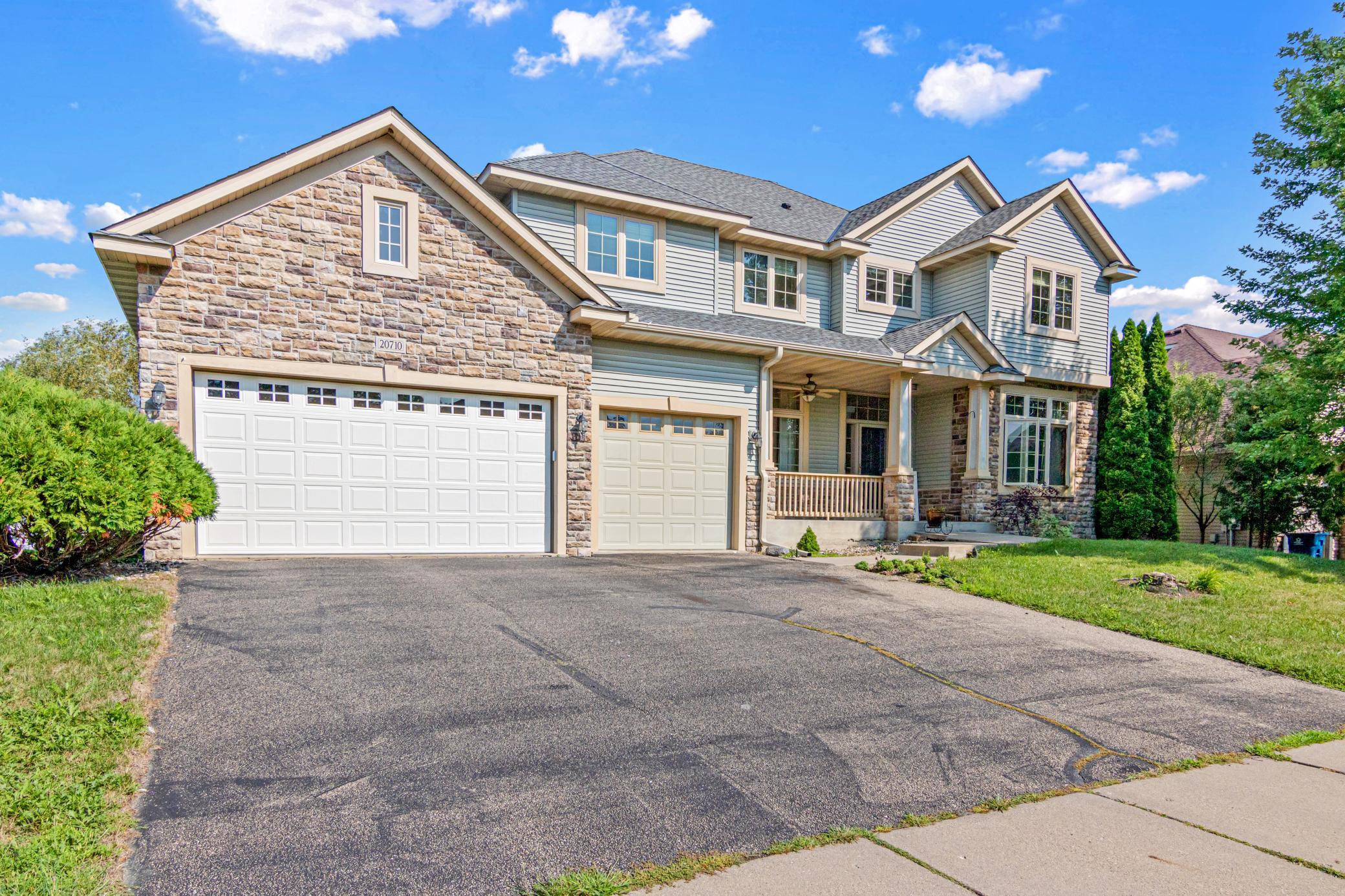 View of Residential at 20710 Helena Lane, Lakeville MN 55044, Lakeville (10 of 29) - Mike Wilen | Minnesota Team Real Estate