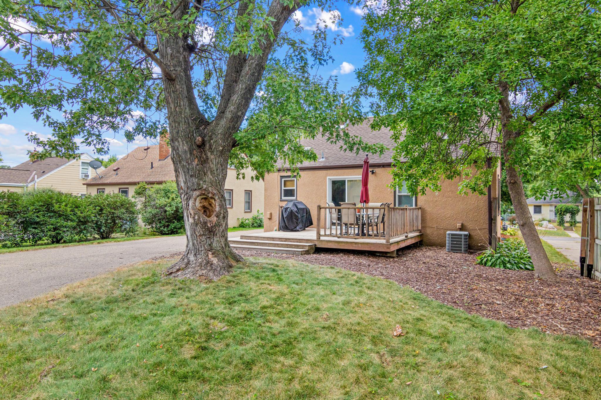 View of Residential at 3975 Brunswick Avenue, Saint Louis Park MN 55416, Saint Louis Park (31 of 36) - Mike Wilen | Minnesota Team Real Estate