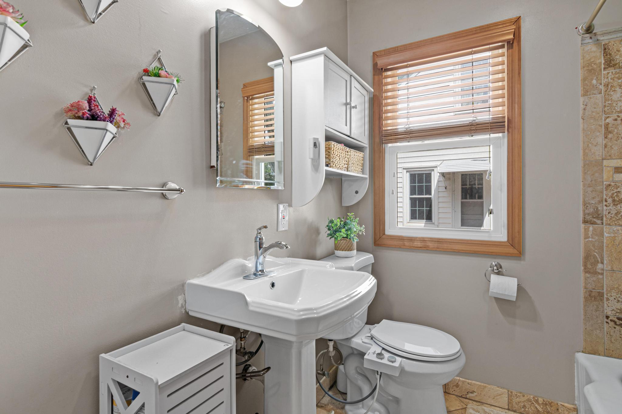 View of Residential at 3975 Brunswick Avenue, Saint Louis Park MN 55416, Saint Louis Park (16 of 36) - Mike Wilen | Minnesota Team Real Estate