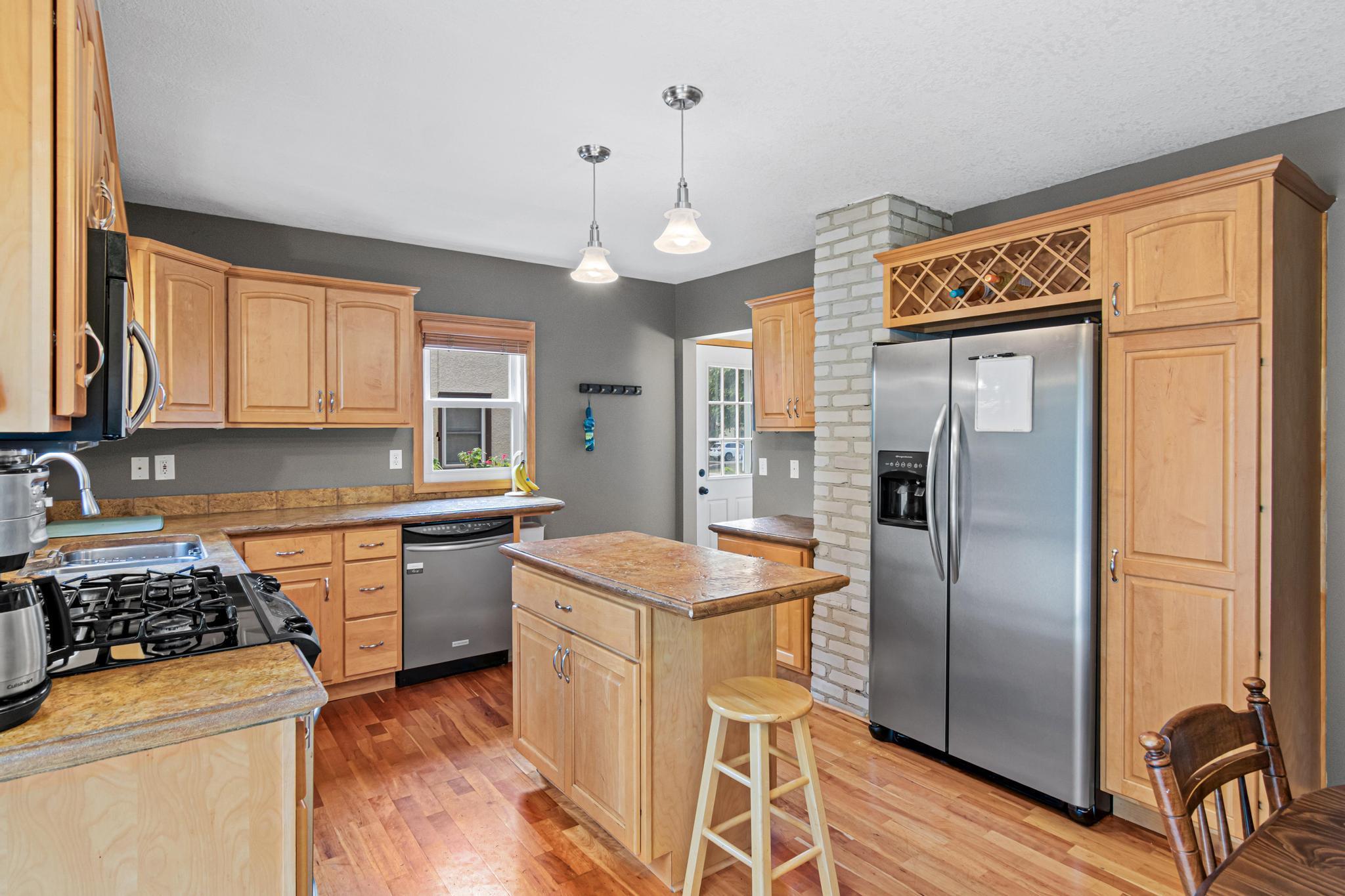 View of Residential at 3975 Brunswick Avenue, Saint Louis Park MN 55416, Saint Louis Park (5 of 36) - Mike Wilen | Minnesota Team Real Estate