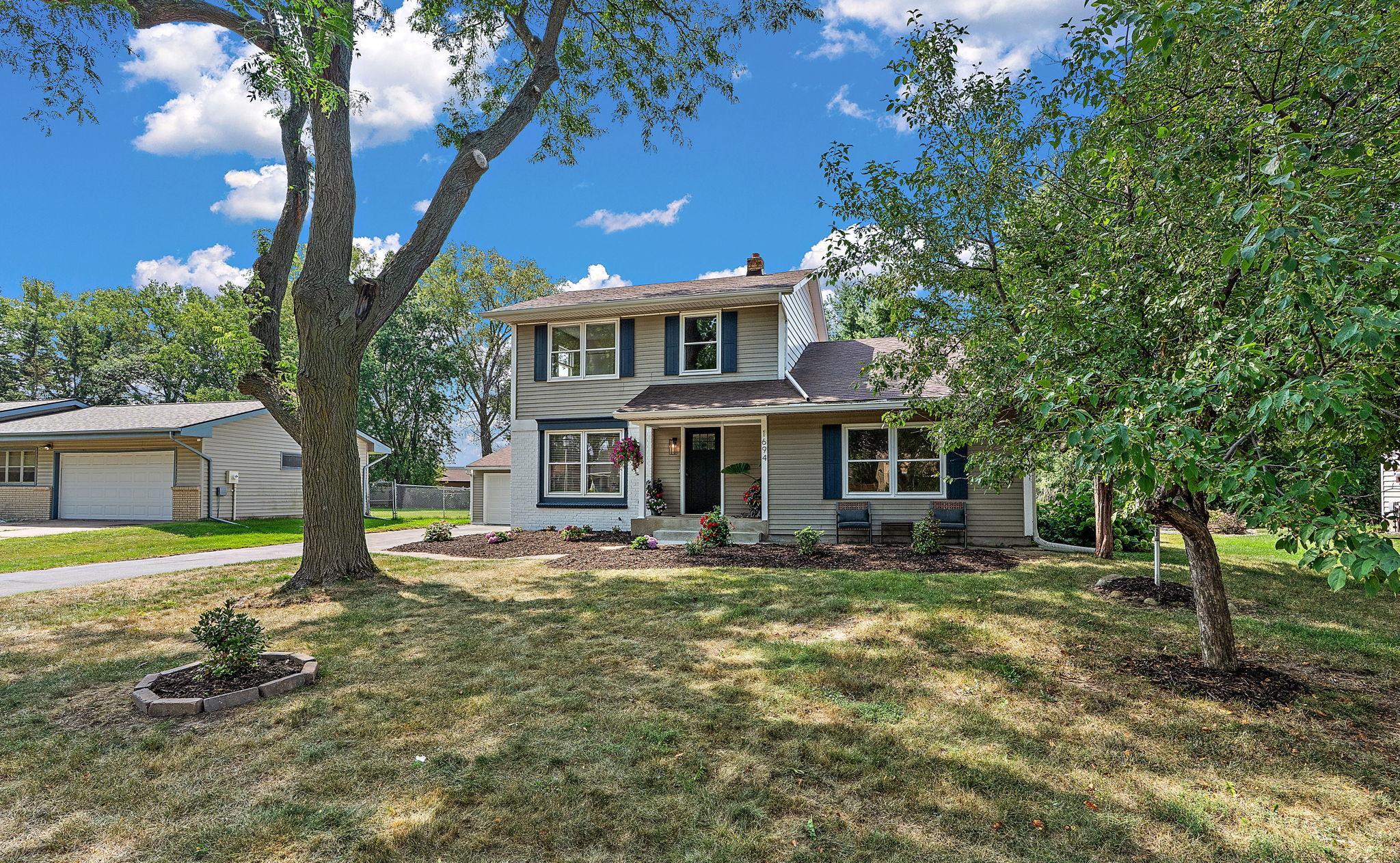 View of Residential at 1694 Hinton Trail, Oakdale MN 55128, Oakdale (2 of 42) - Mike Wilen | Minnesota Team Real Estate