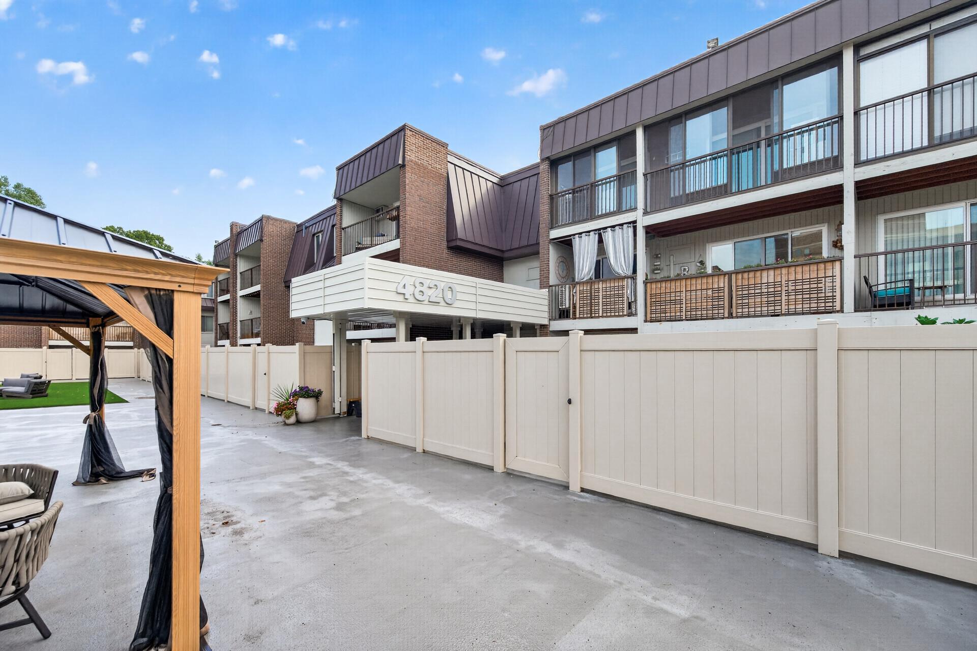 View of (CC) Low Rise (3- Levels) at 4820 Park Commons Drive, Saint Louis Park - Mike Wilen | Minnesota Team Real Estate