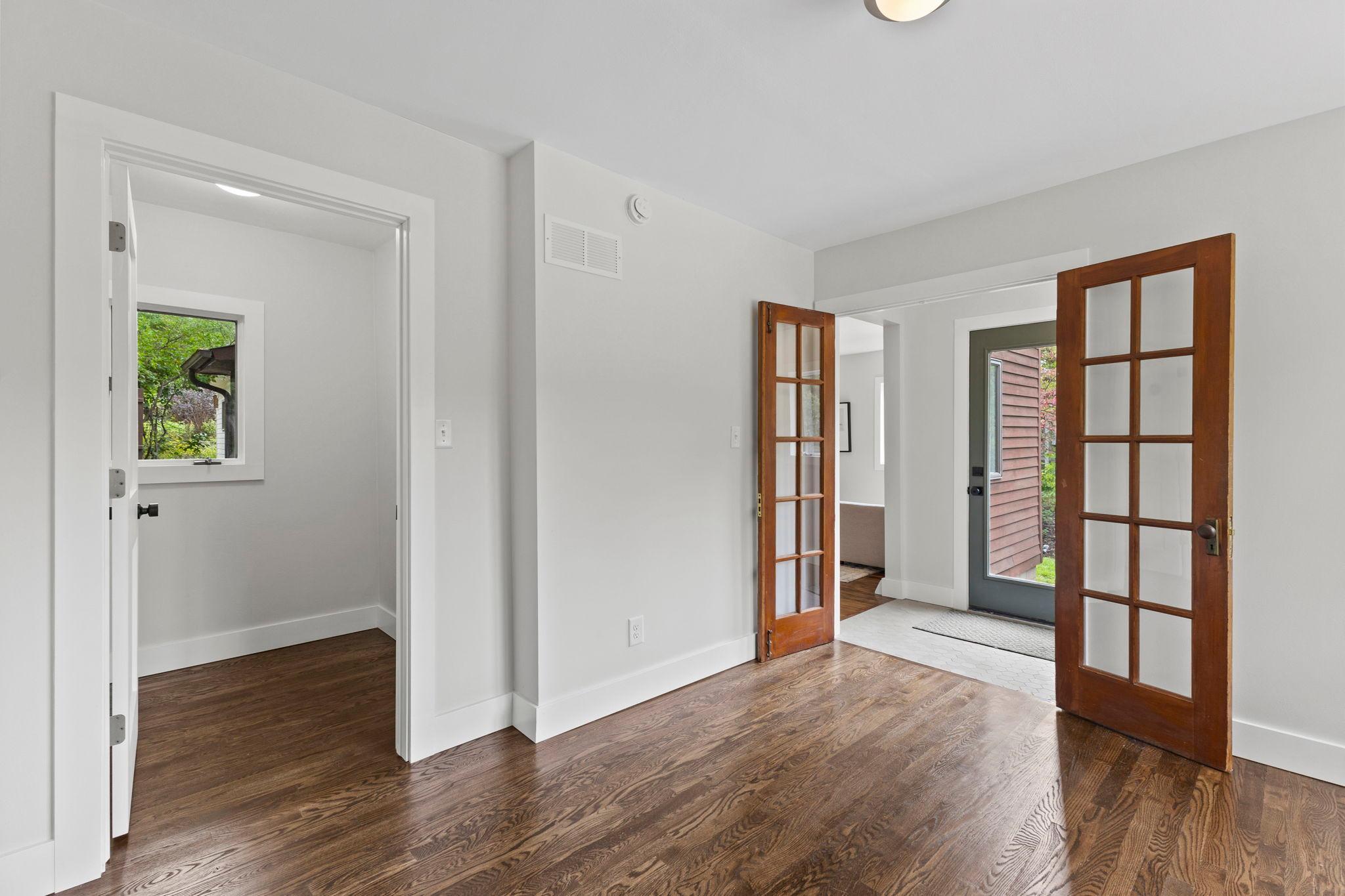 View of Residential at 2334 Doswell Avenue, Saint Paul MN 55108, Saint Paul (18 of 42) - Mike Wilen | Minnesota Team Real Estate