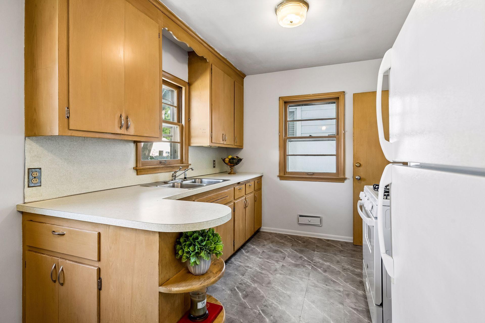 View of Residential at 3539 Snelling Avenue, Minneapolis MN 55406, Minneapolis (8 of 25) - Mike Wilen | Minnesota Team Real Estate