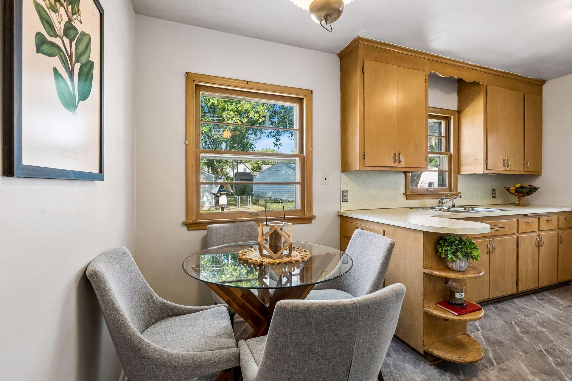 View of Residential at 3539 Snelling Avenue, Minneapolis MN 55406, Minneapolis (7 of 25) - Mike Wilen | Minnesota Team Real Estate