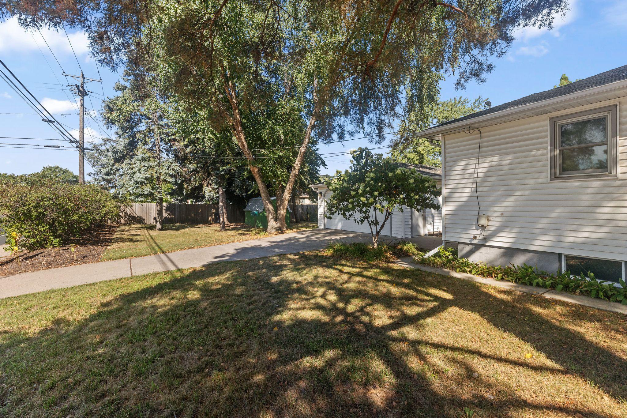 View of Residential at 8542 3rd Avenue, Bloomington MN 55420, Bloomington (16 of 21) - Mike Wilen | Minnesota Team Real Estate