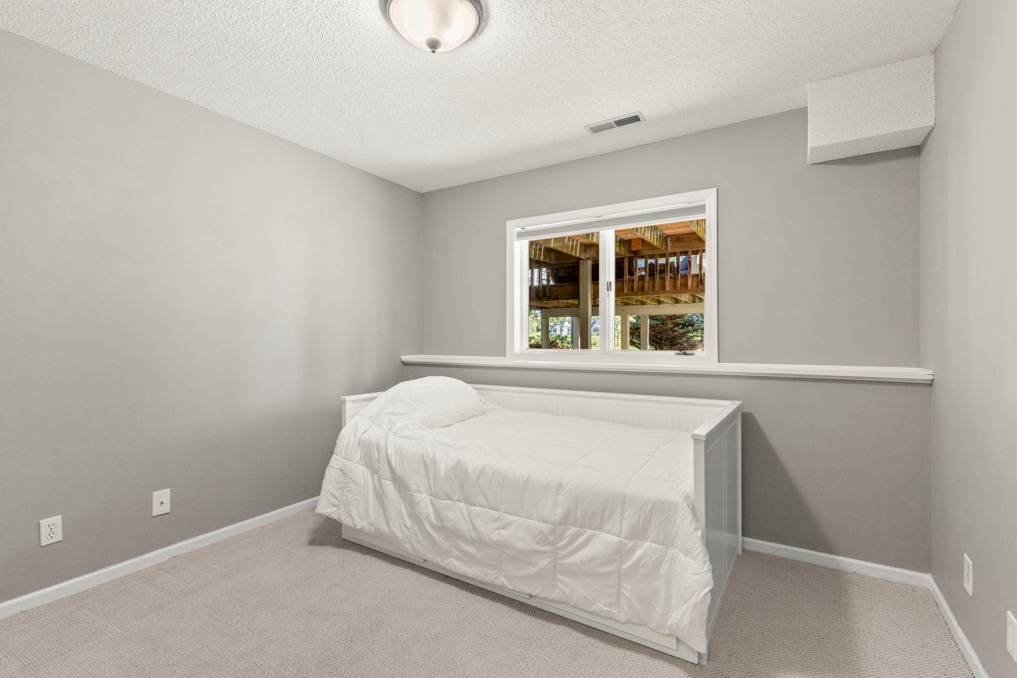 View of Residential at 3563 Rae Lane, Woodbury MN 55125, Woodbury (65 of 89) - Mike Wilen | Minnesota Team Real Estate