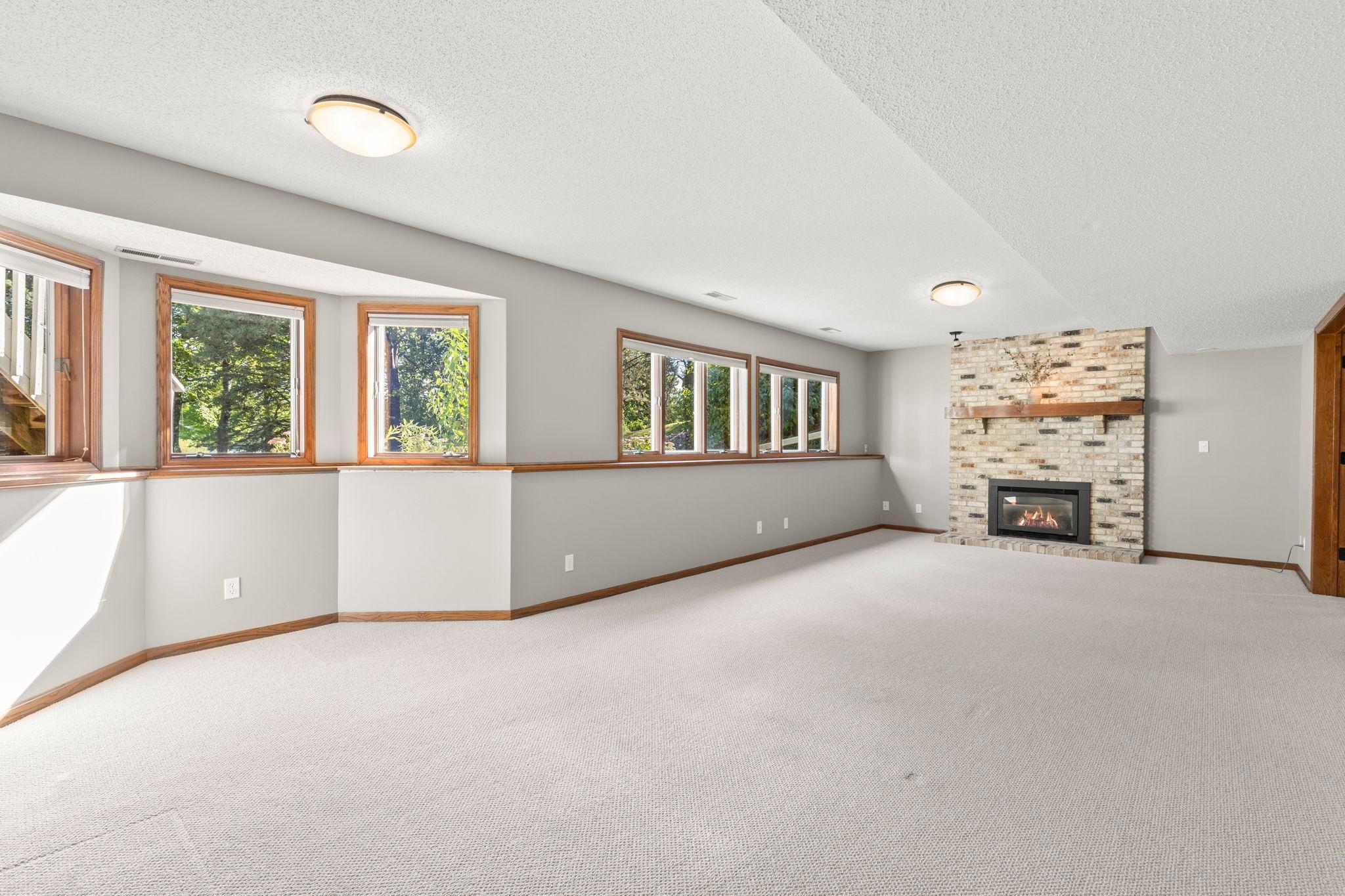 View of Residential at 3563 Rae Lane, Woodbury MN 55125, Woodbury (63 of 89) - Mike Wilen | Minnesota Team Real Estate