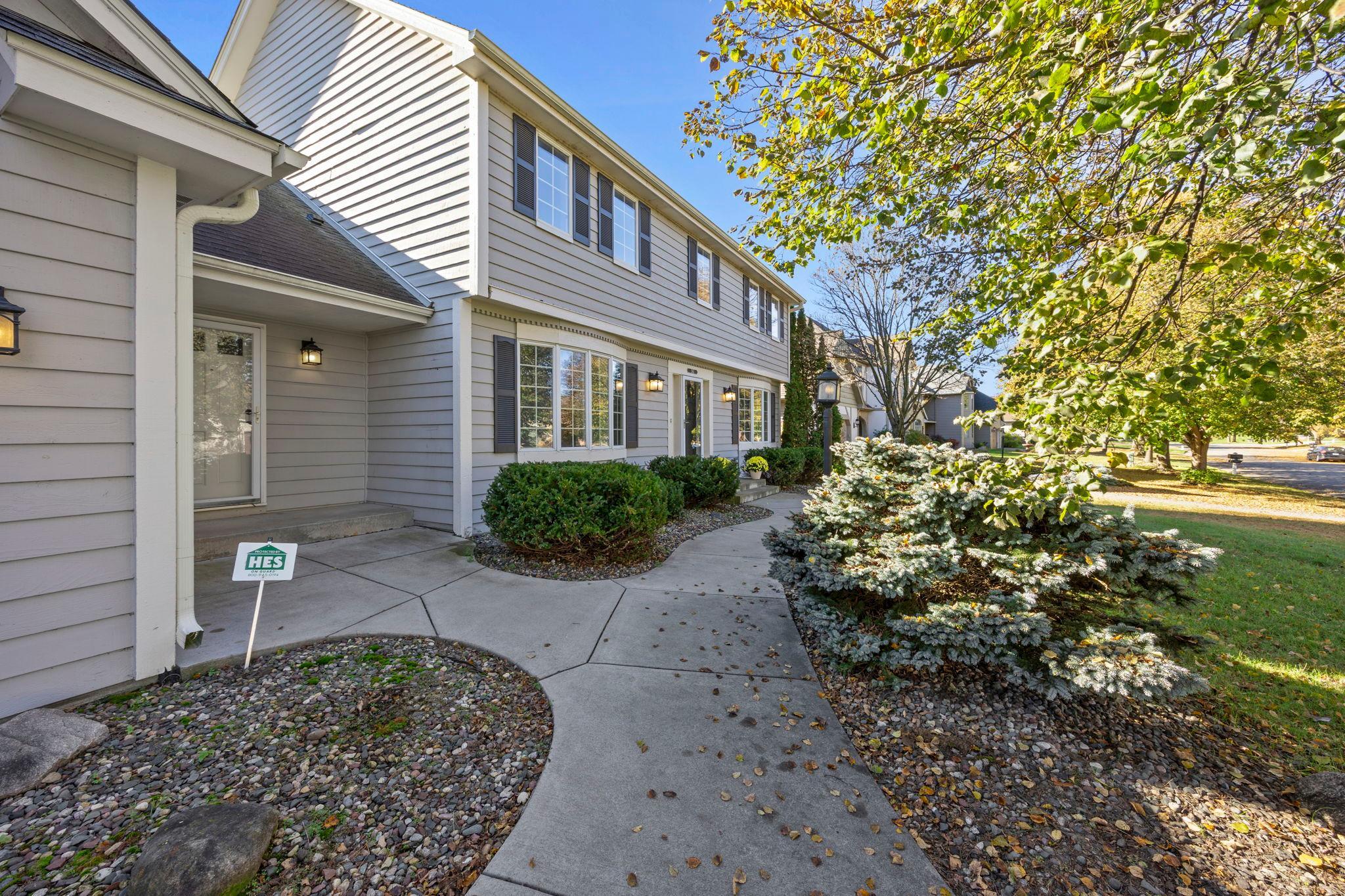 View of Residential at 3563 Rae Lane, Woodbury MN 55125, Woodbury (10 of 89) - Mike Wilen | Minnesota Team Real Estate