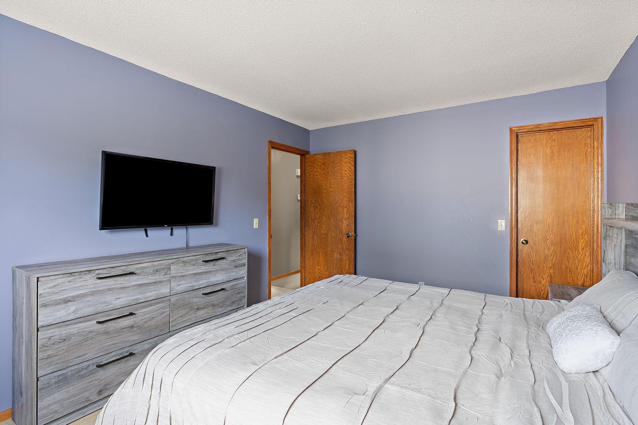 View of Residential at 1460 Laurel Avenue, Saint Paul Park MN 55071, Saint Paul Park (16 of 34) - Mike Wilen | Minnesota Team Real Estate