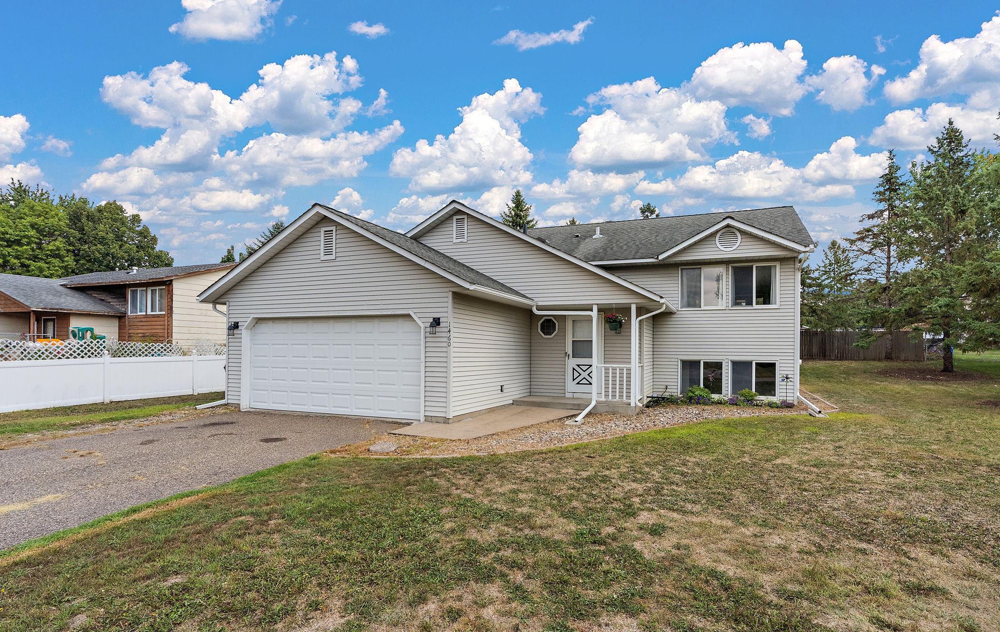 View of Residential at 1460 Laurel Avenue, Saint Paul Park MN 55071, Saint Paul Park (2 of 34) - Mike Wilen | Minnesota Team Real Estate