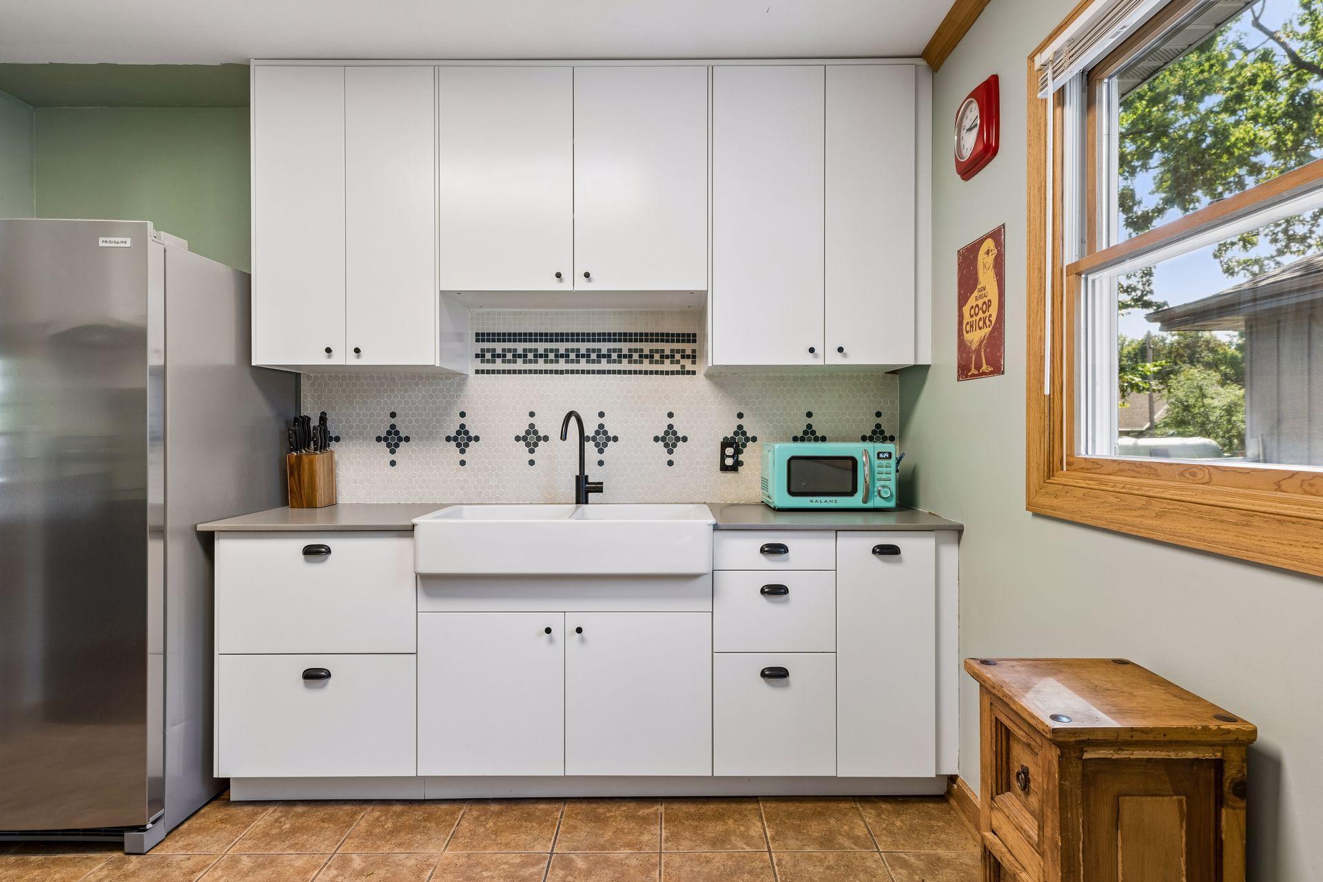 View of Residential at 5950 Upton Avenue, Minneapolis MN 55410, Minneapolis (13 of 39) - Mike Wilen | Minnesota Team Real Estate