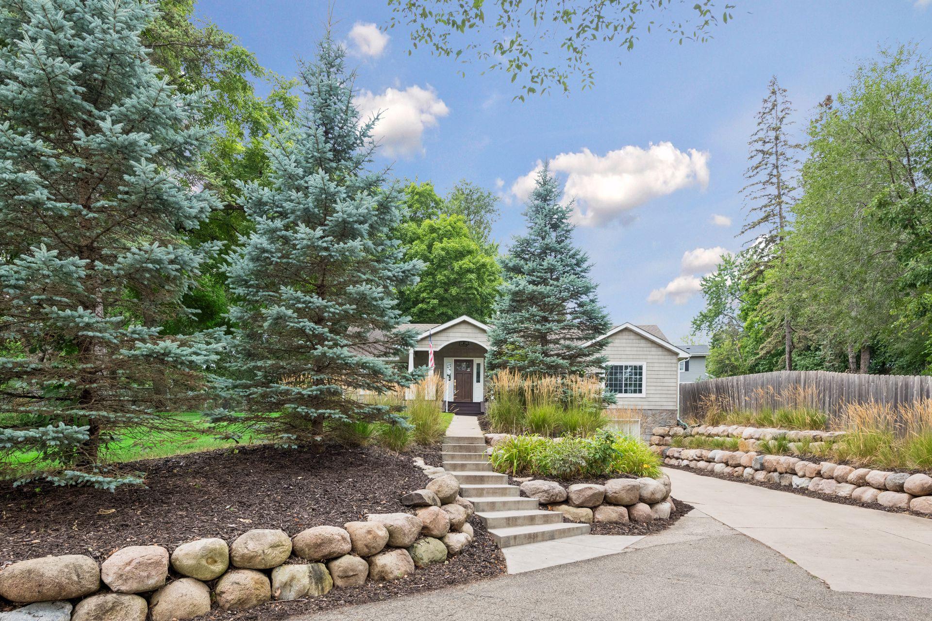 View of Residential at 5112 Willow Lane, Minnetonka MN 55345, Minnetonka (10 of 51) - Mike Wilen | Minnesota Team Real Estate