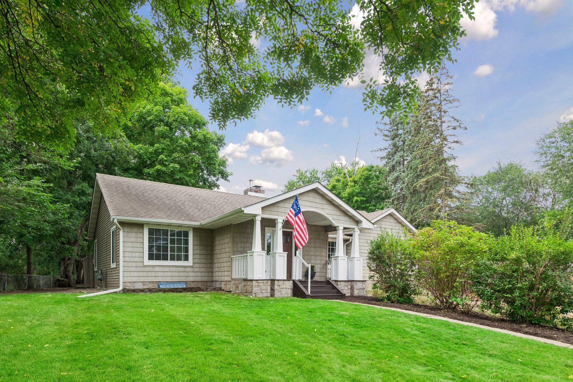 View of Residential at 5112 Willow Lane, Minnetonka MN 55345, Minnetonka (8 of 51) - Mike Wilen | Minnesota Team Real Estate