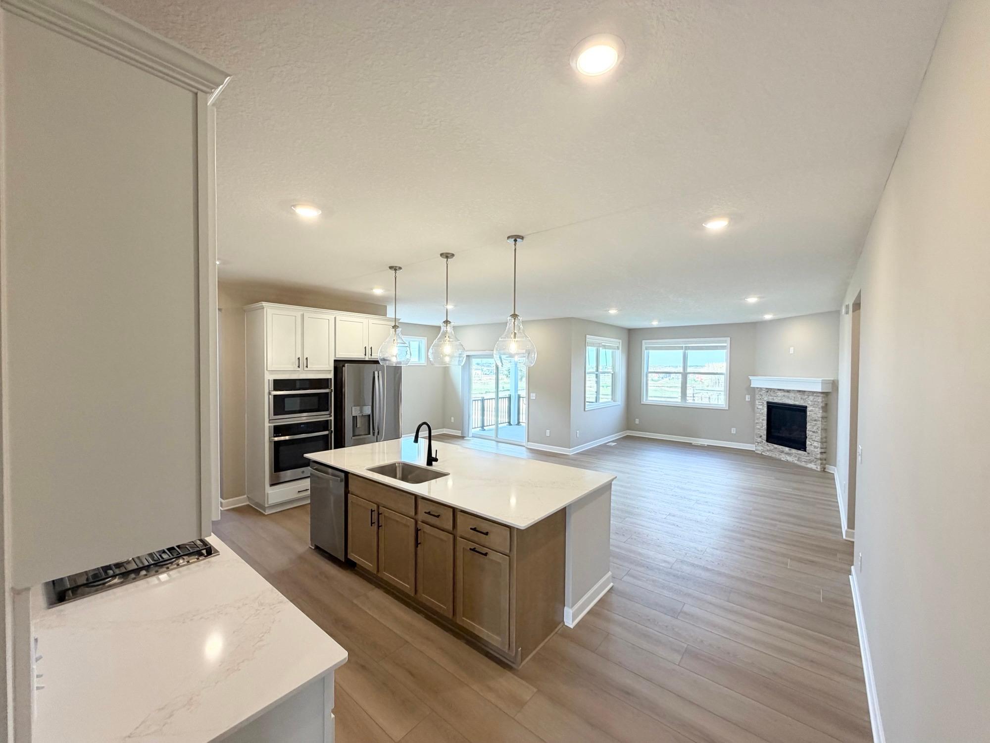 View of Residential at 5182 Long Pointe Bay, Woodbury MN 55129, Woodbury (3 of 24) - Mike Wilen | Minnesota Team Real Estate