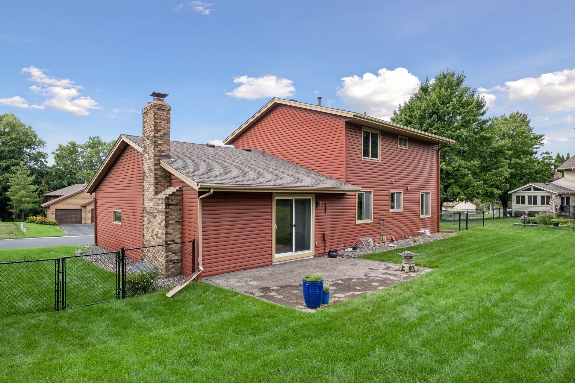 View of Residential at 1667 Sherwood Way, Eagan MN 55122, Eagan (37 of 45) - Mike Wilen | Minnesota Team Real Estate