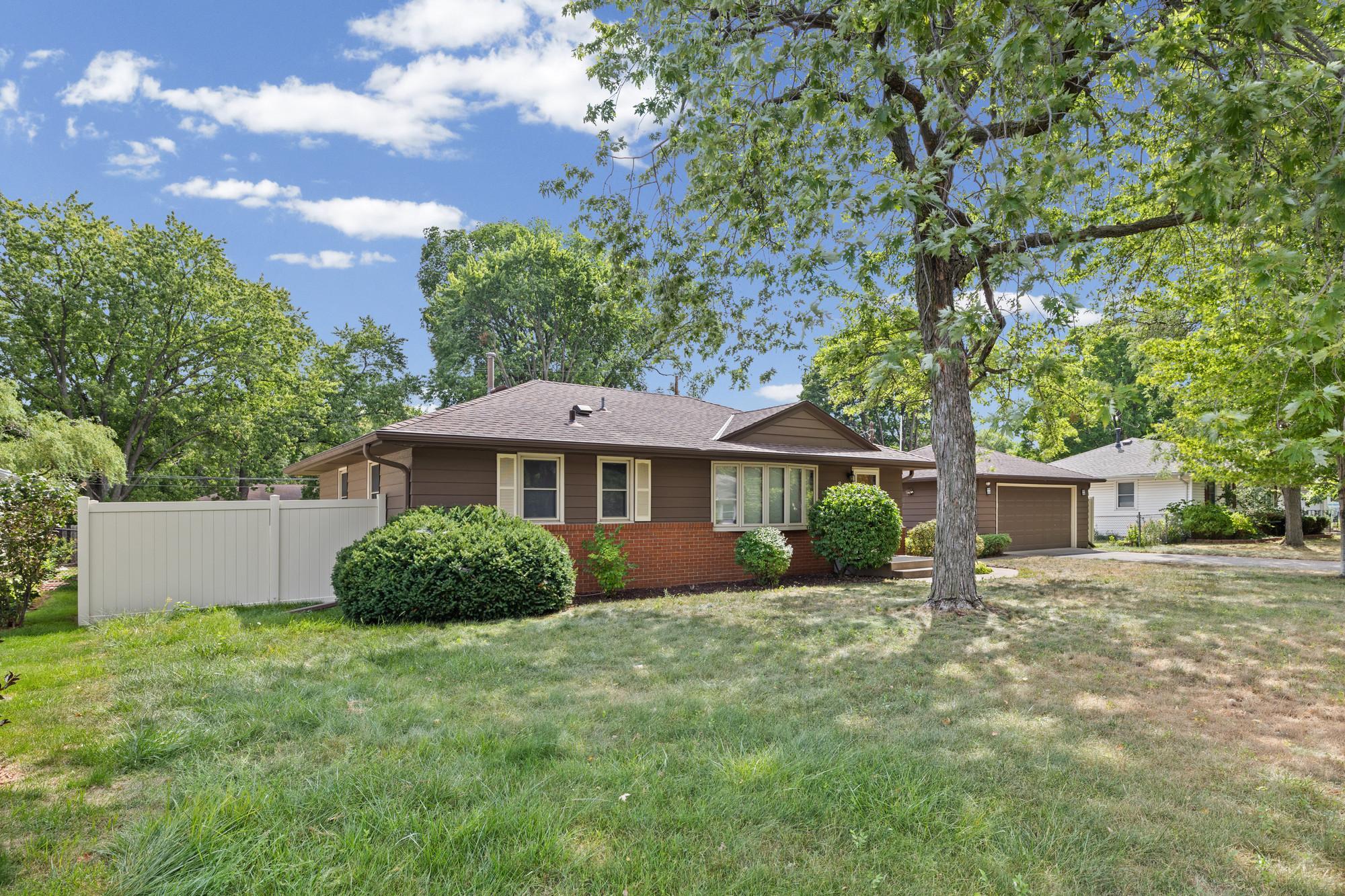 View of Residential at 8209 Knox Avenue, Bloomington MN 55431, Bloomington (3 of 39) - Mike Wilen | Minnesota Team Real Estate