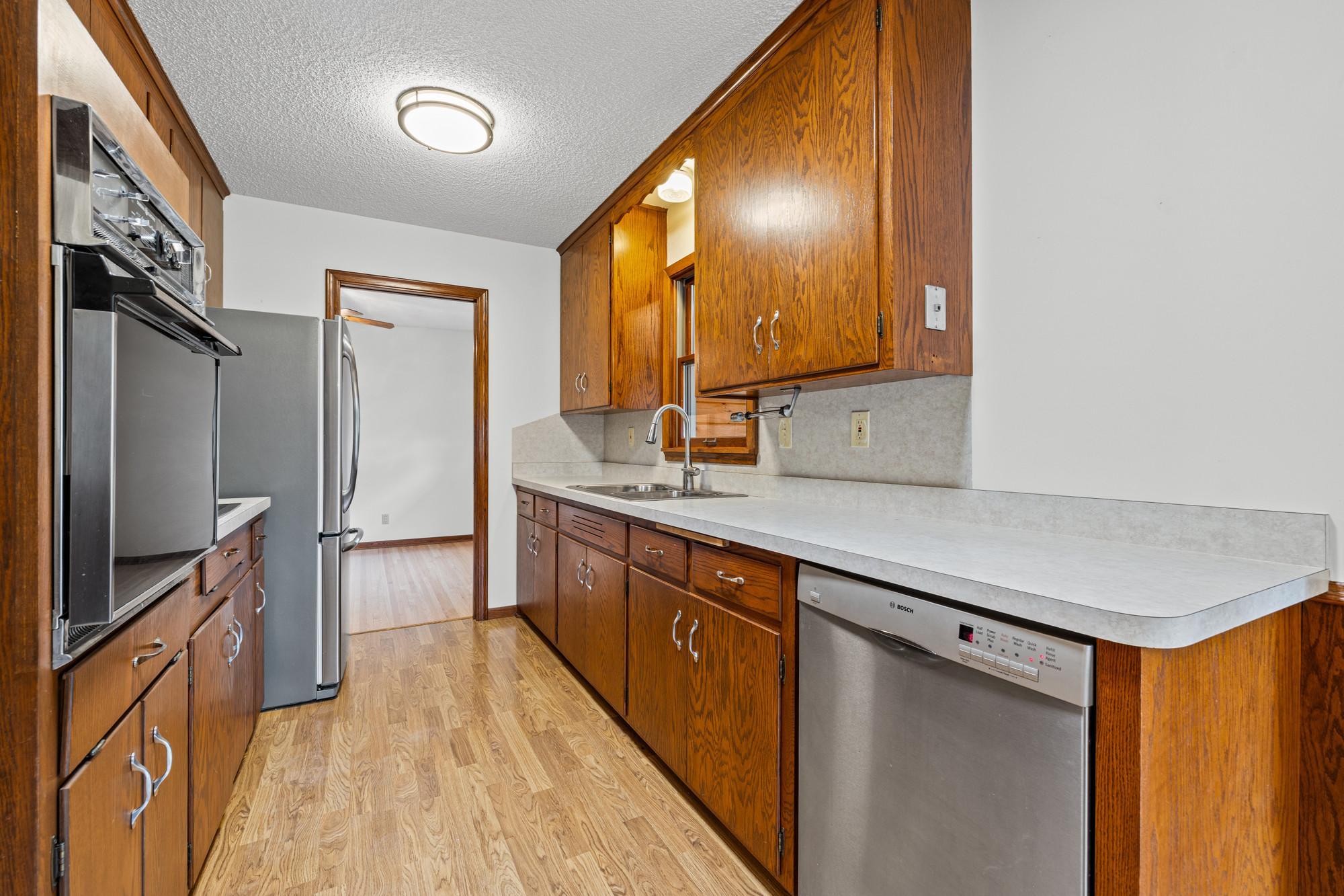 View of Residential at 8209 Knox Avenue, Bloomington MN 55431, Bloomington (16 of 39) - Mike Wilen | Minnesota Team Real Estate