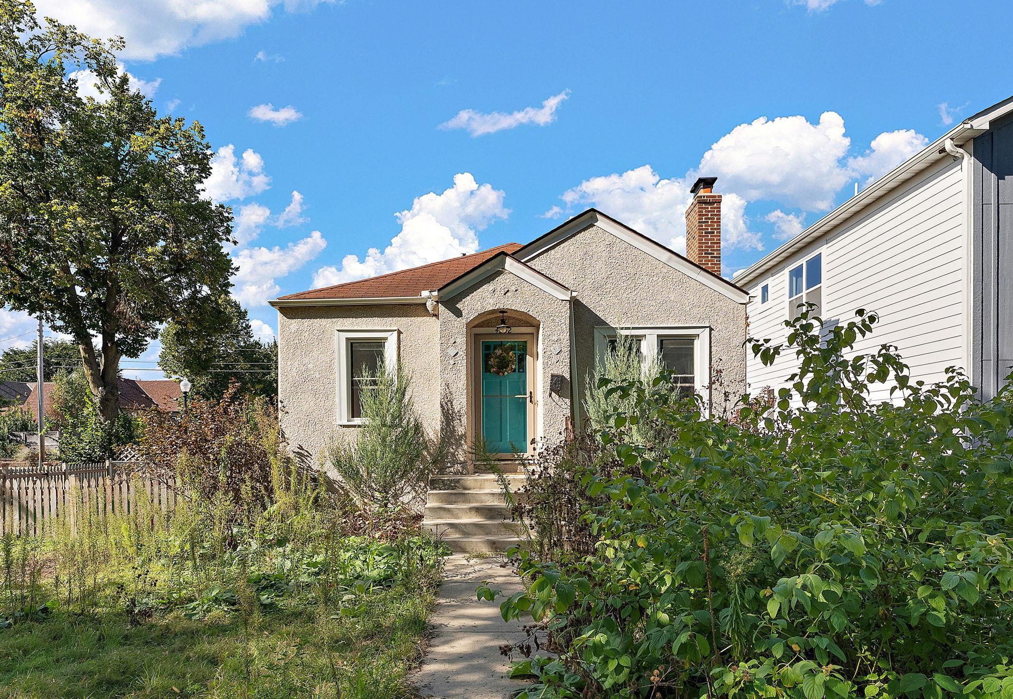 View of Single Family at 4252 Oakland Avenue, Minneapolis - Mike Wilen | Minnesota Team Real Estate