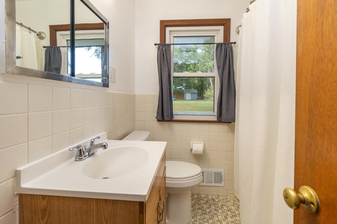 View of Residential at 210 67th Avenue, Fridley MN 55432, Fridley (23 of 42) - Mike Wilen | Minnesota Team Real Estate