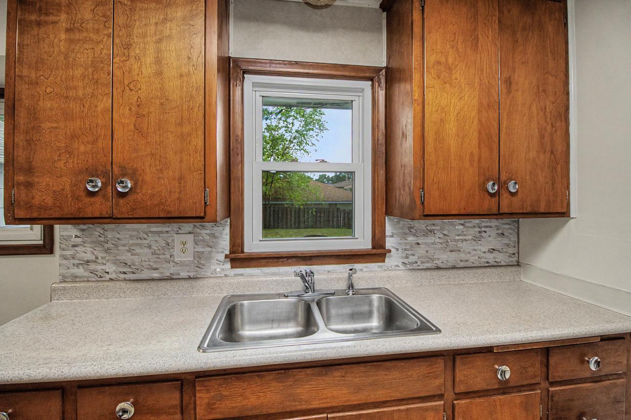 View of Residential at 210 67th Avenue, Fridley MN 55432, Fridley (18 of 42) - Mike Wilen | Minnesota Team Real Estate
