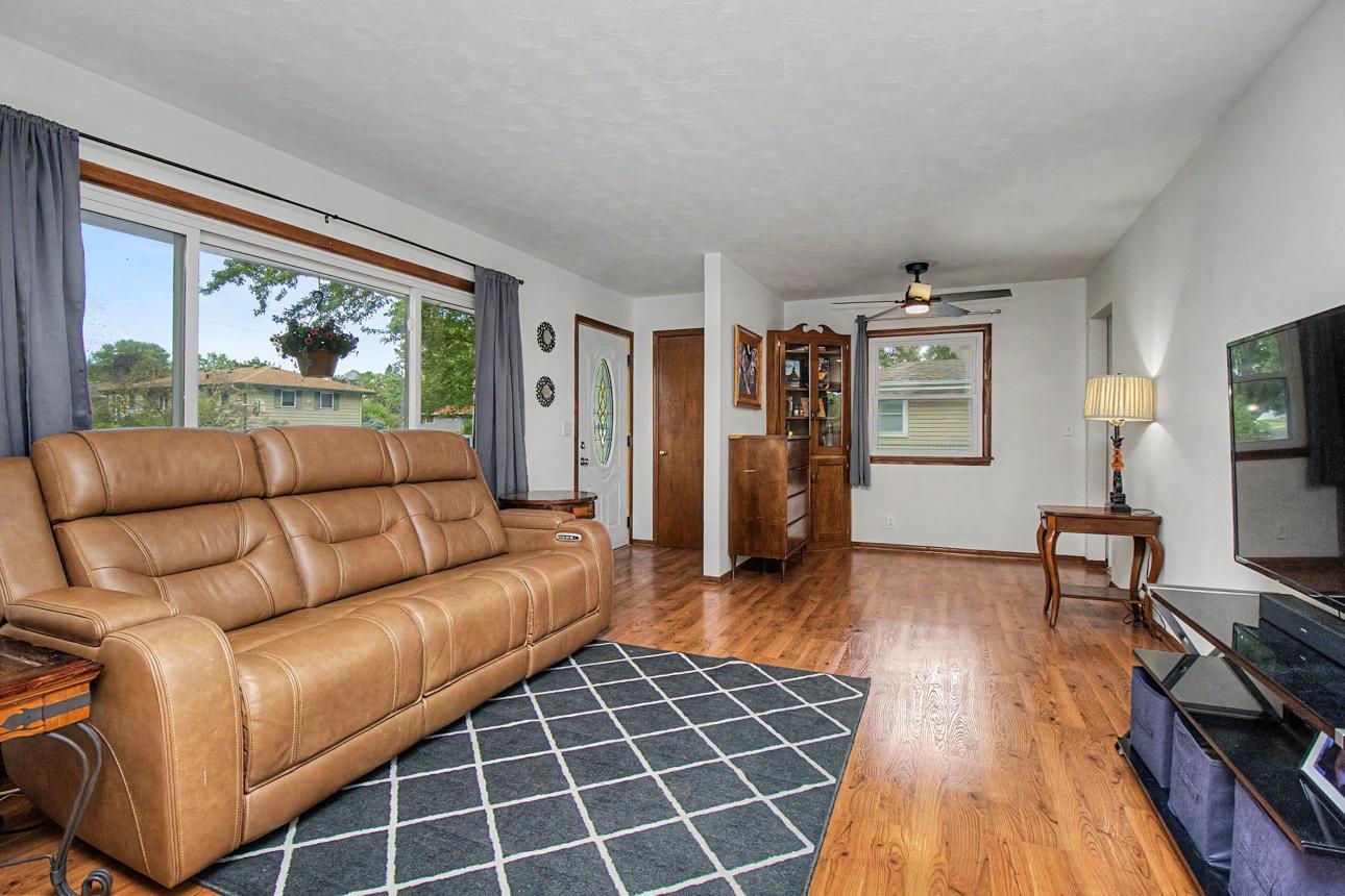 View of Residential at 210 67th Avenue, Fridley MN 55432, Fridley (10 of 42) - Mike Wilen | Minnesota Team Real Estate